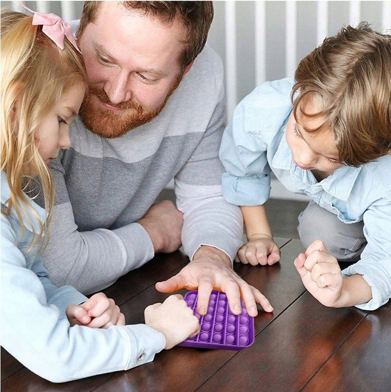 STRES PUSH POP-IT BUBBLE FIDGET TOYS SENSORYCZNA Płeć chłopcy