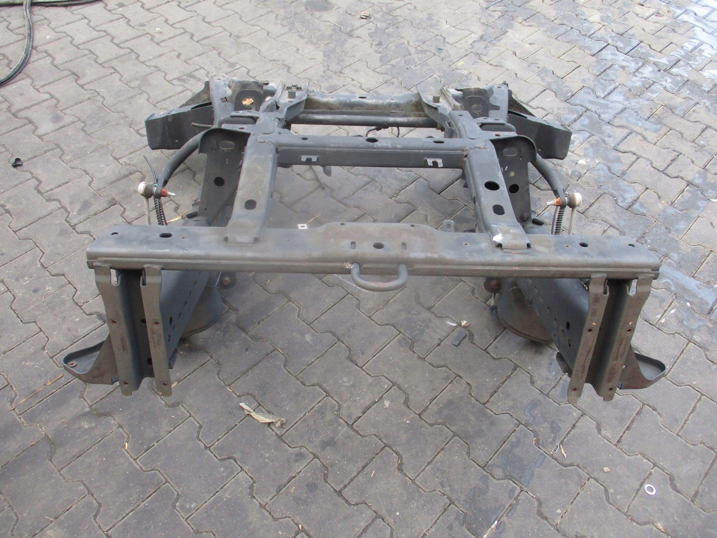 RAMA ZAWIESZENIE LAND ROVER DISCOVERY 4 IV Car type Passenger cars