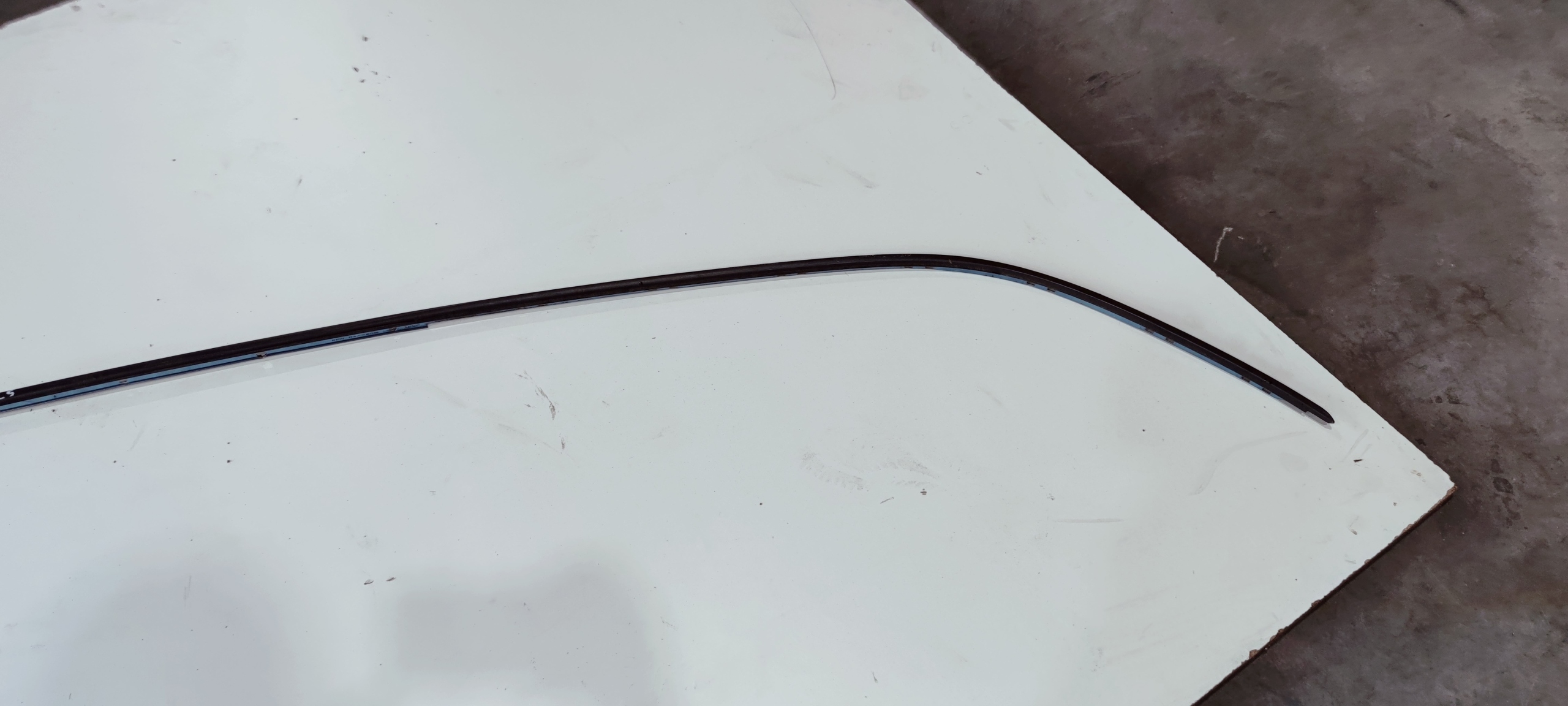 moulding MAT left bodywork AUDI A6 C6 4F9853703