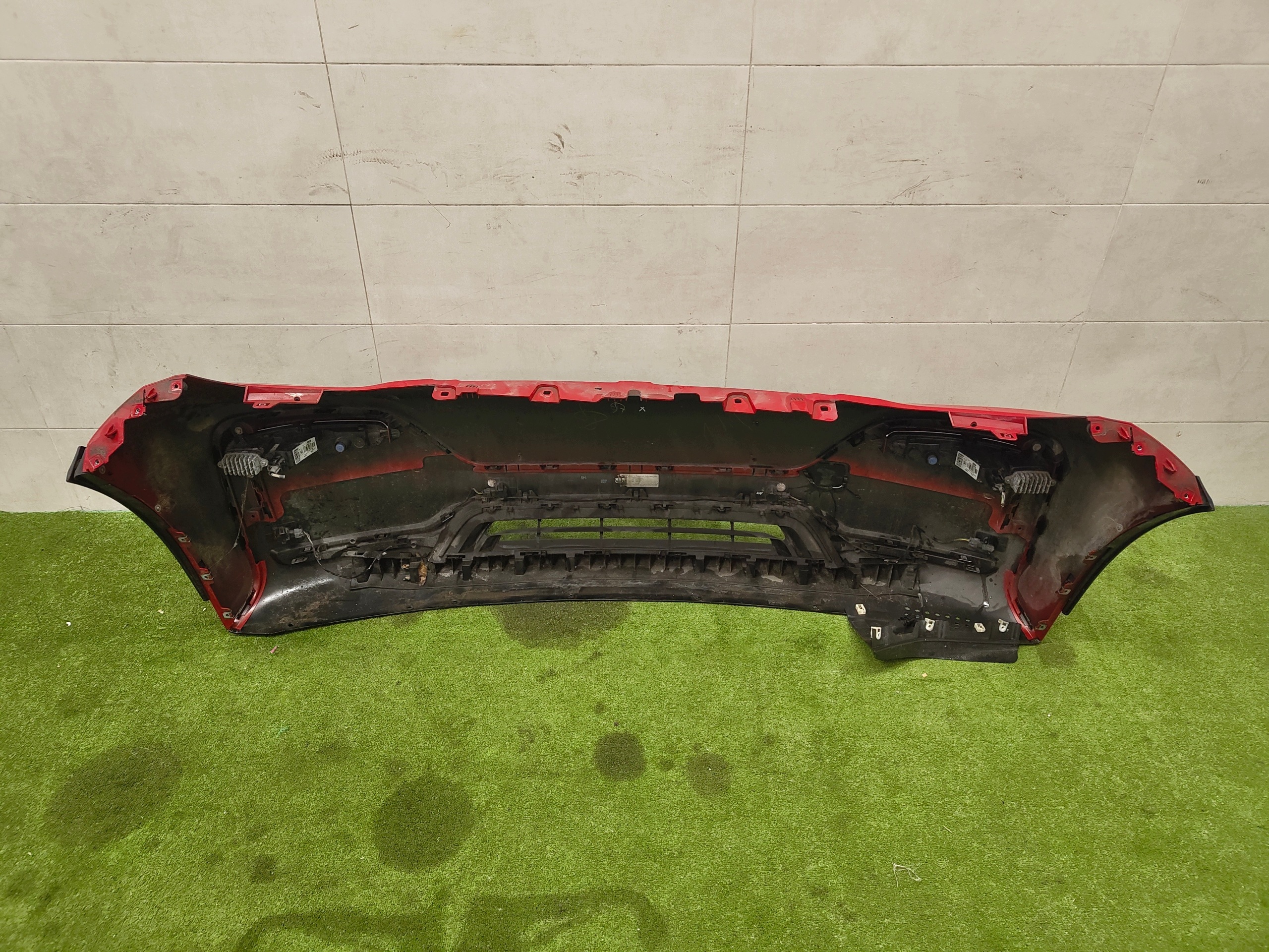 BMW I3 bumper front front colour C32 4PDC fog lights