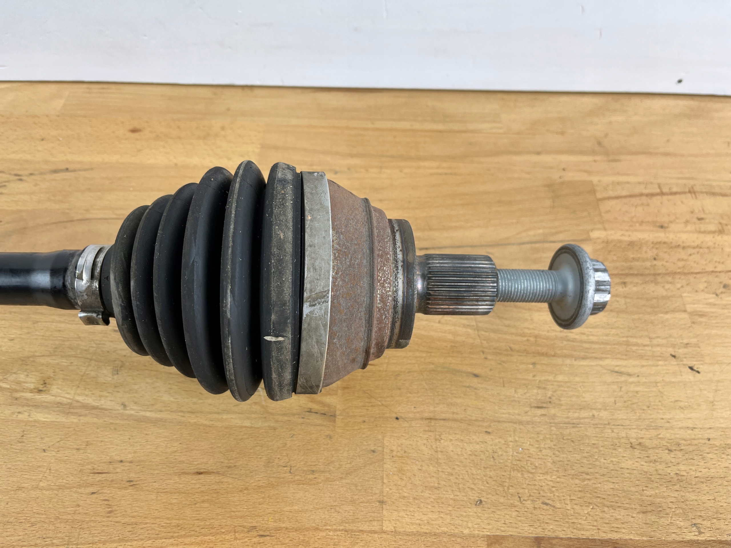 semi-axis right front VOLKSWAGEN SEAT SKODA 5WA407272B