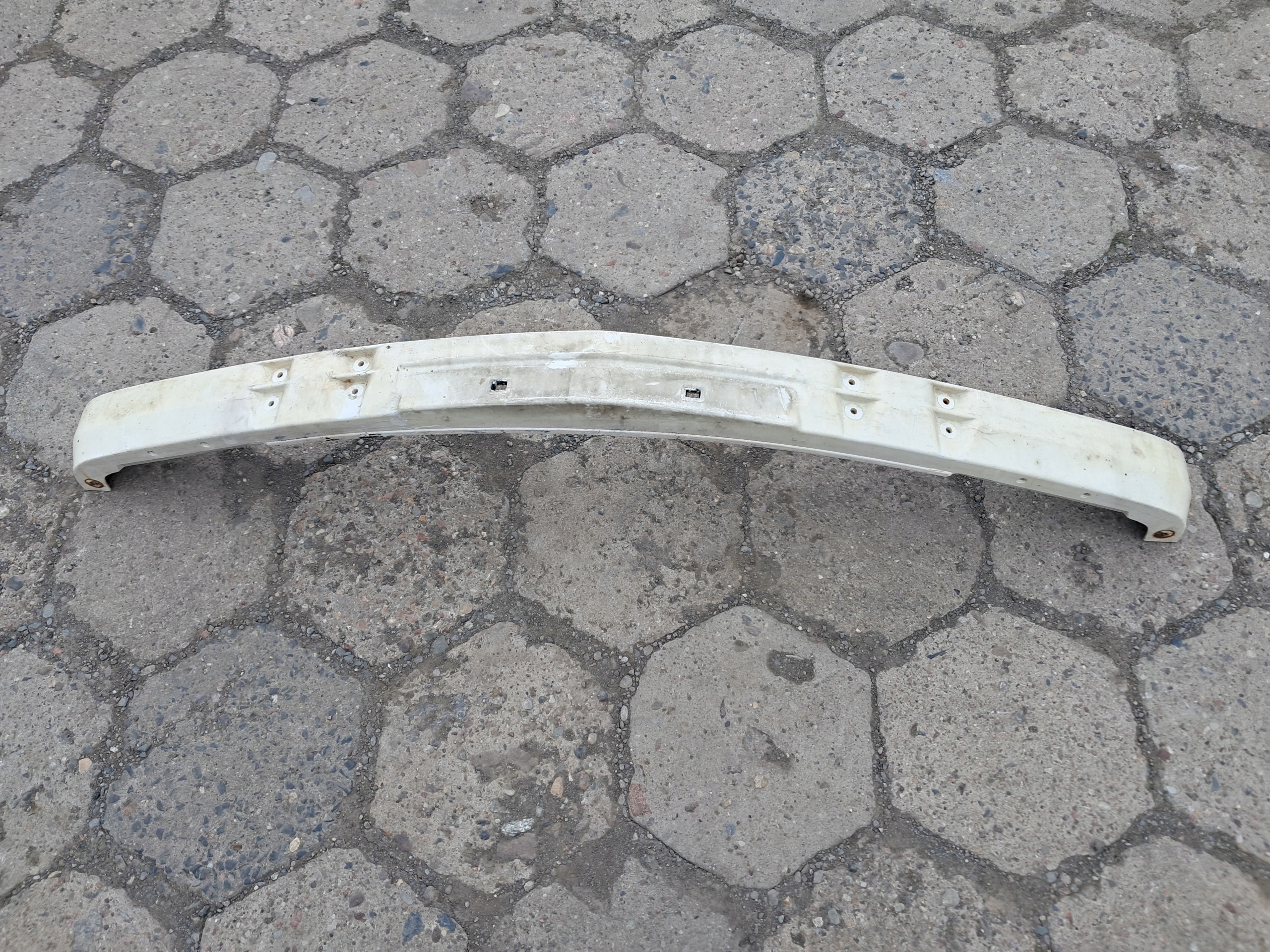 bumper support of the front MERCEDES W126 1268850801