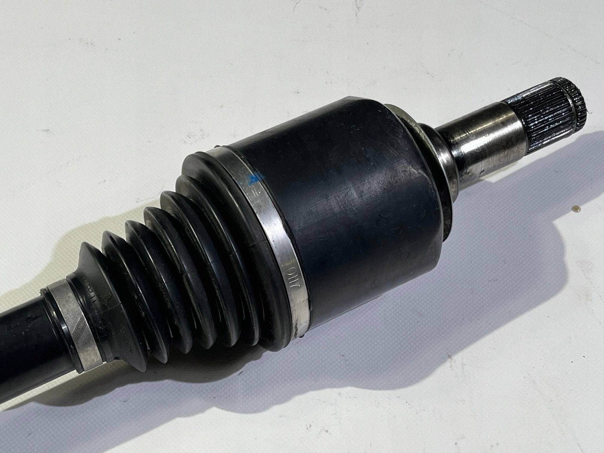 semi-axis rear left Dodge Charger Challenger 6.4 SRT P53010749AA