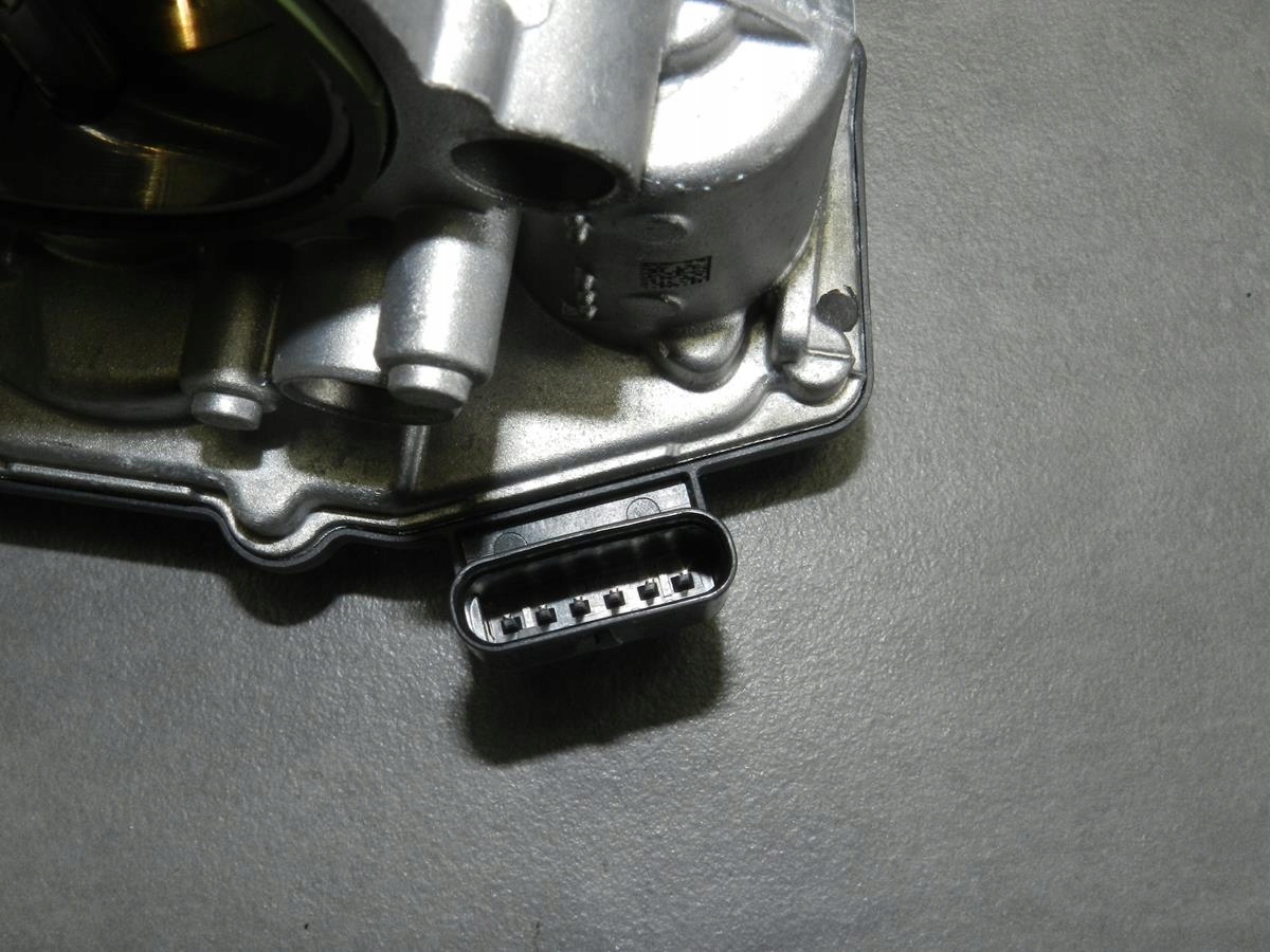 BMW 3 G20 2.0i Valvola a farfalla 8623324