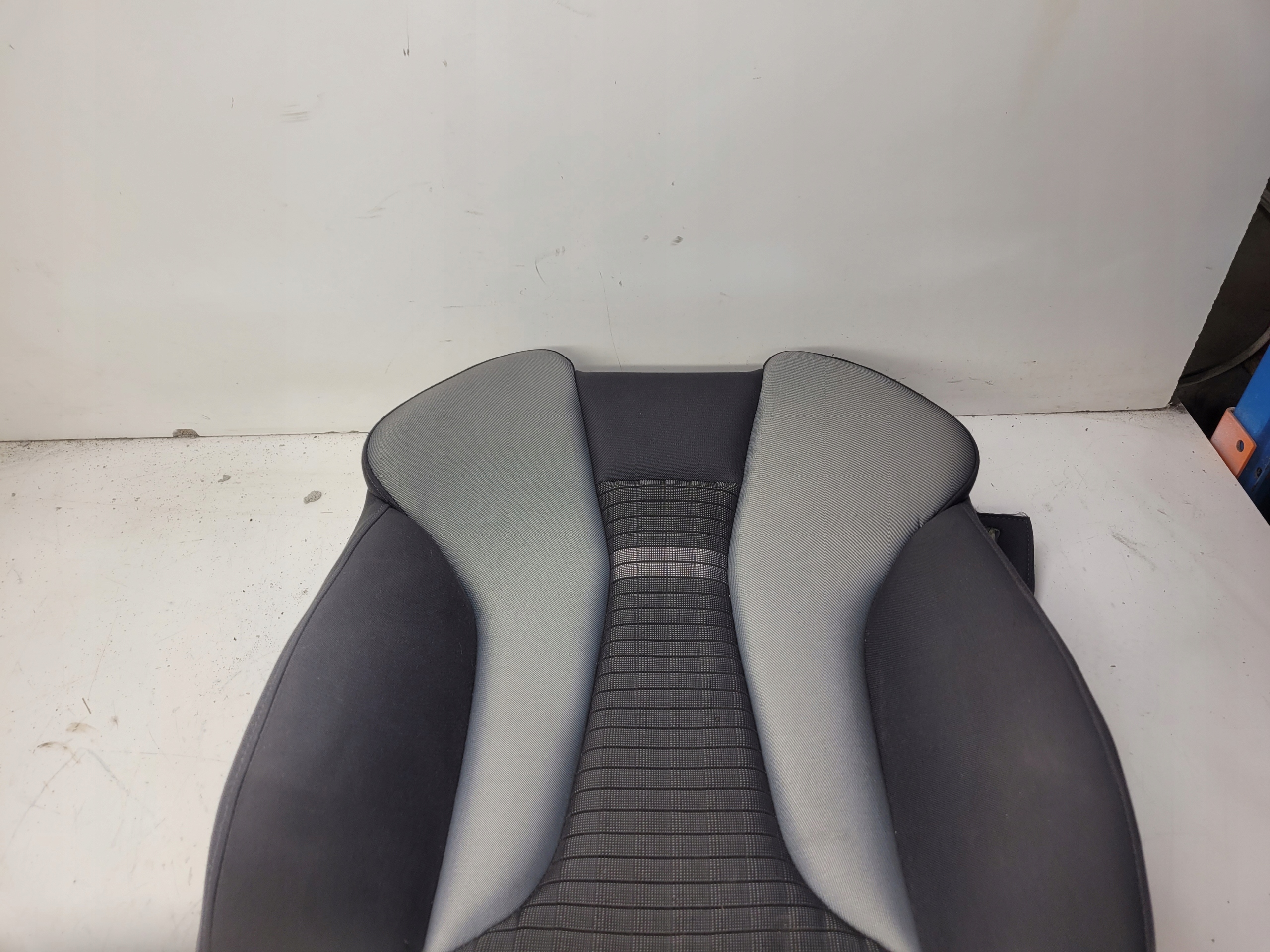 MATA GRZEWCZA SITZ GORA AUDI A3 8V 8V0963557B