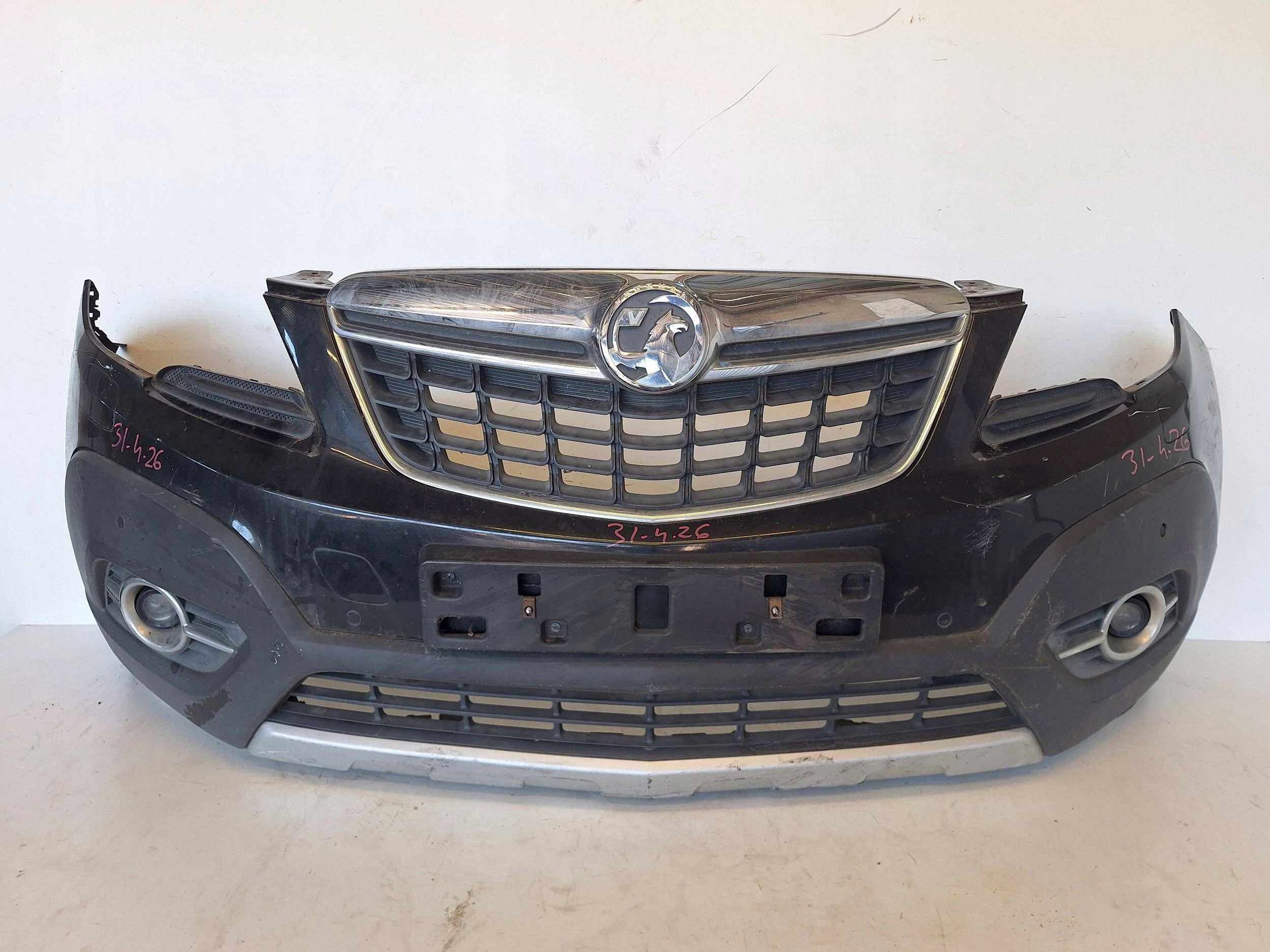 OPEL MOKKA A 12-16 bumper XENON + PDC 95122388