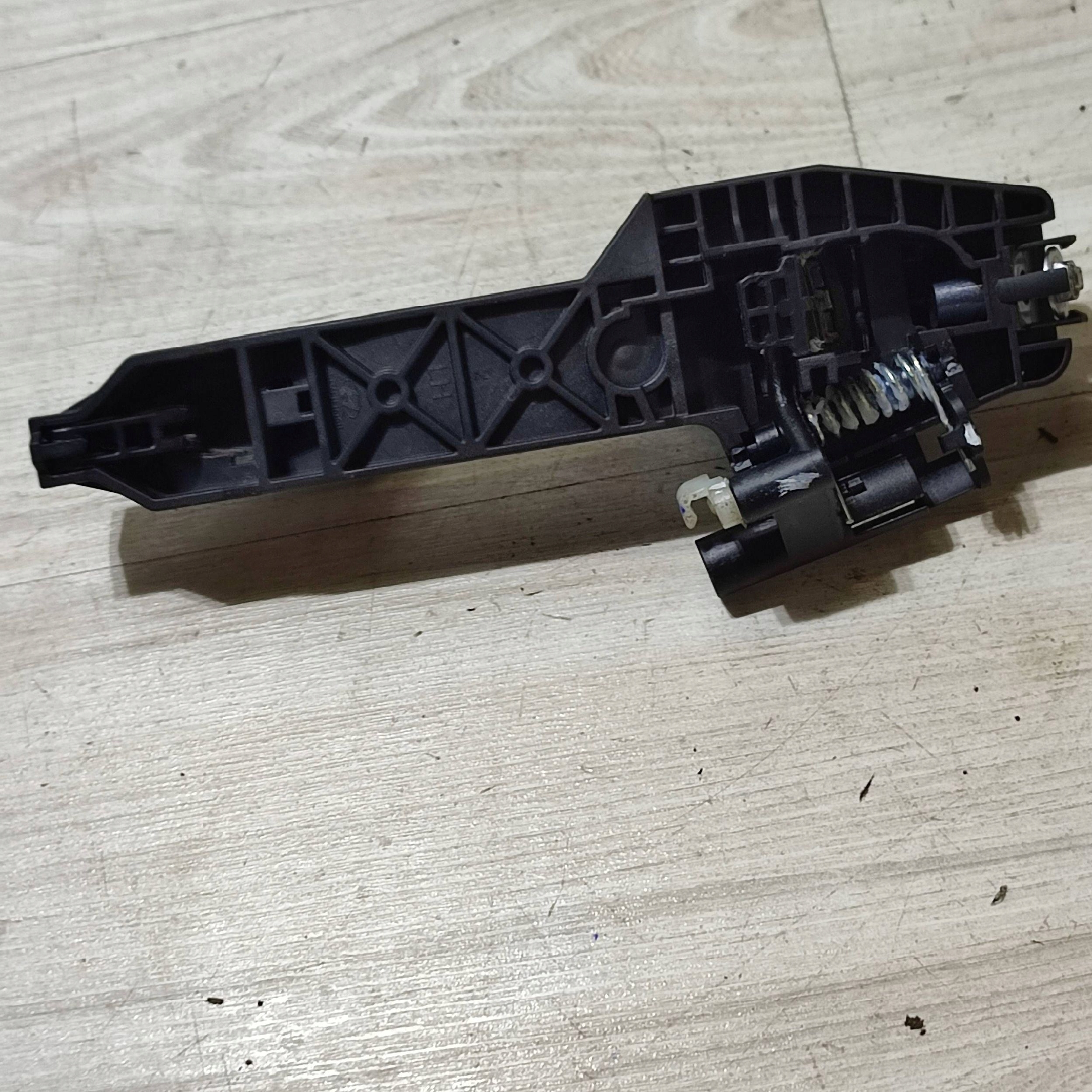 handle exterior rear rear part left Hyundai i20