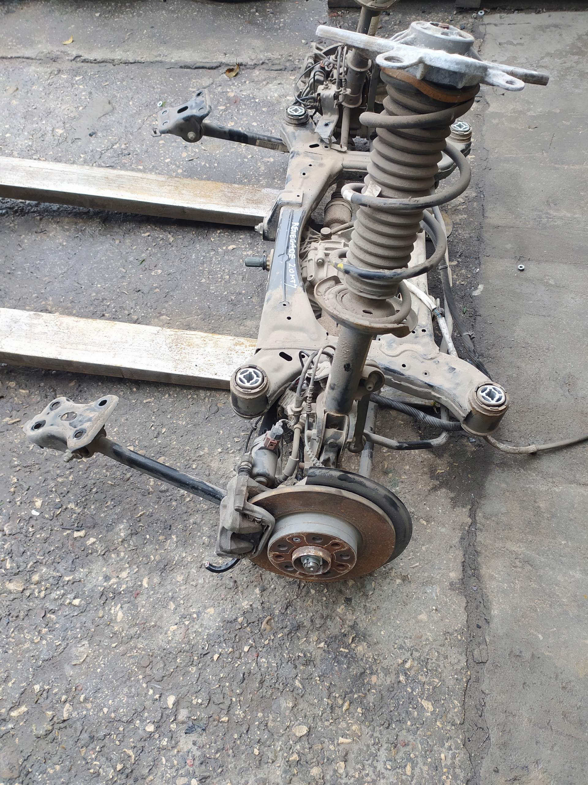 JEEP RENEGADE ZAWIESZENIE TYŁ TYLNE 4x4 2.0 M-JET Producent części Jeep OE