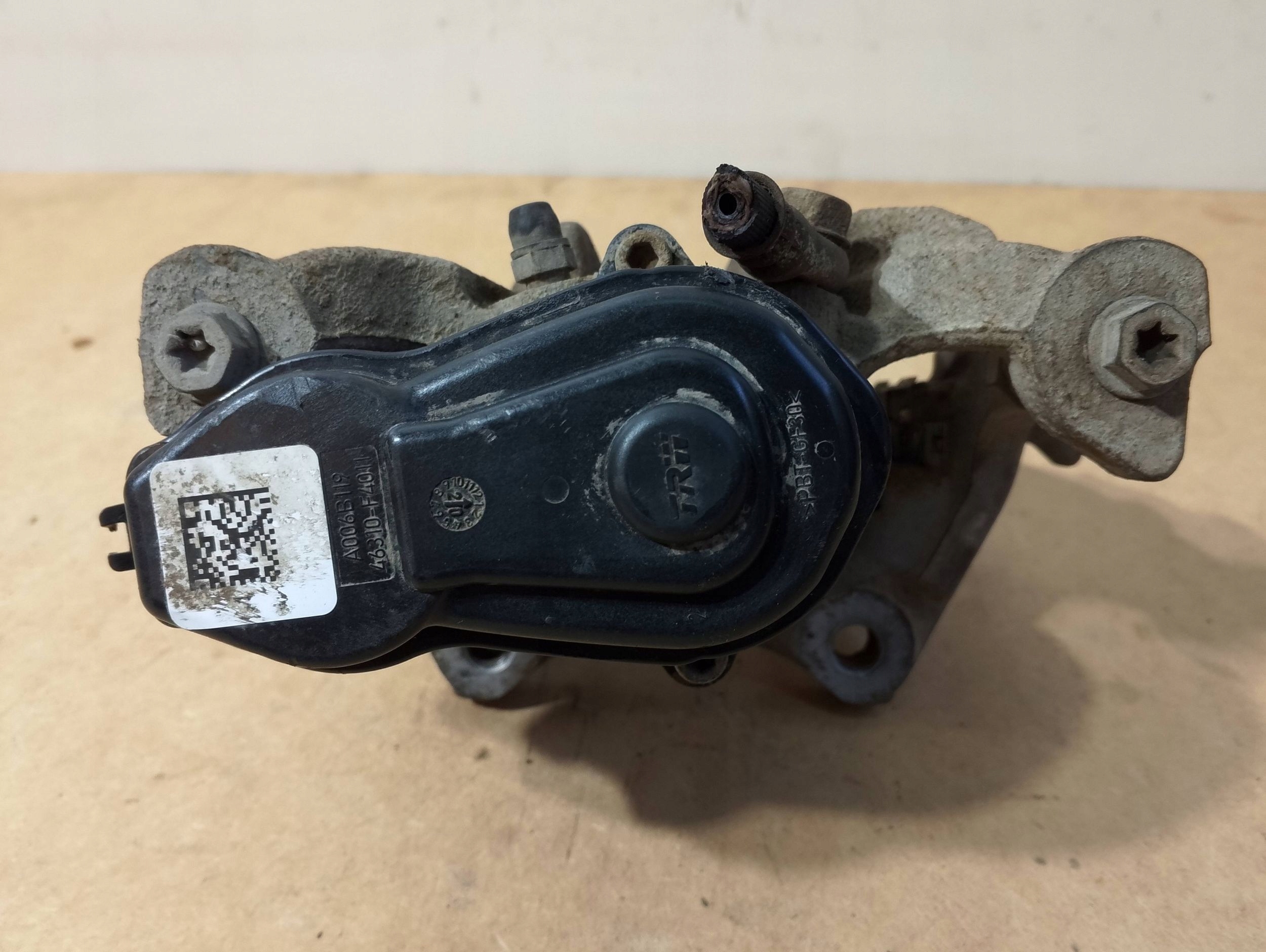 Toyota Corolla E210 E21 caliper rear right mini motor 46310-F4011