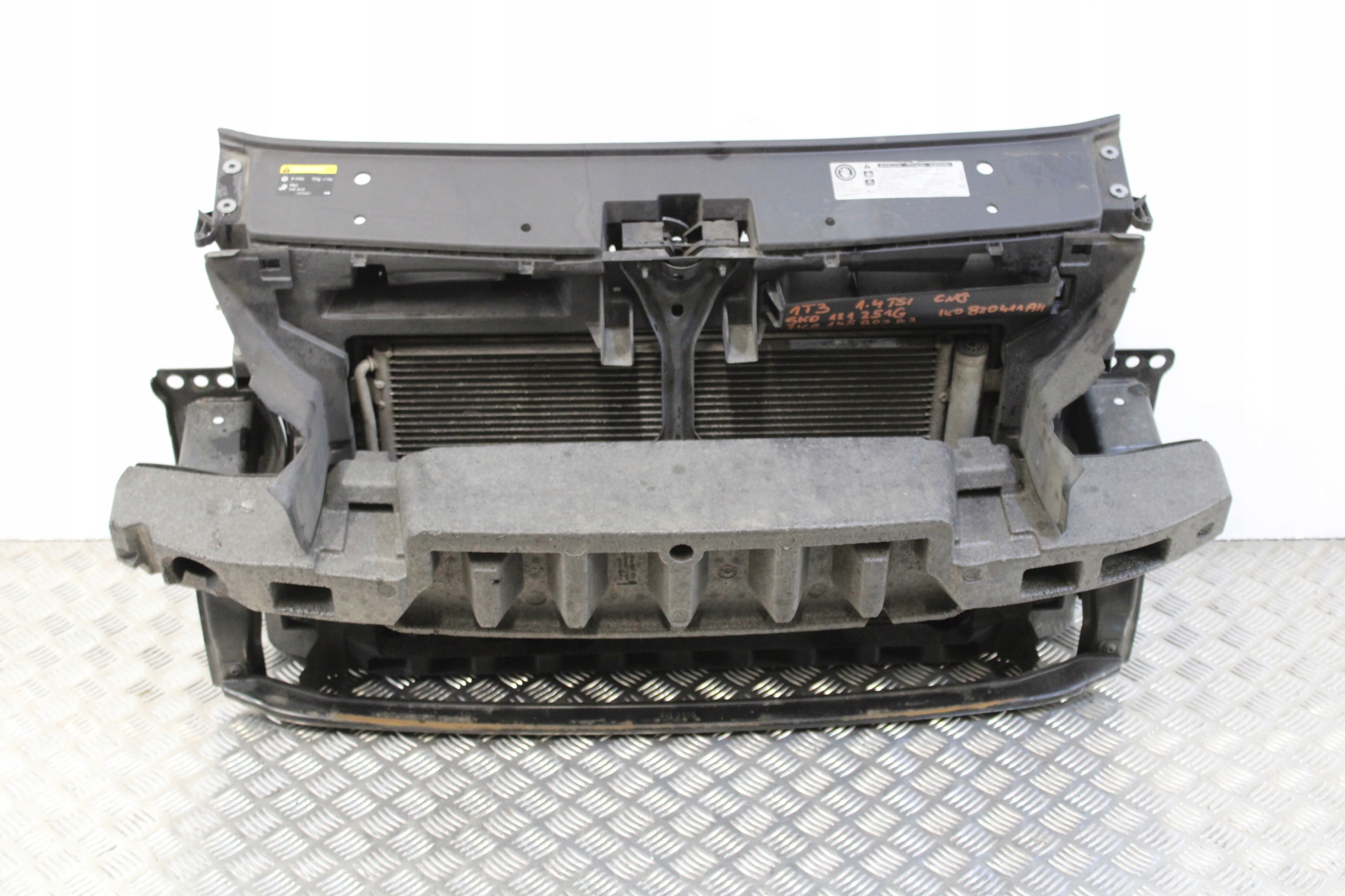 support panel for radiators front pillar radiator VW TOURAN 1T3 1T0 LIFT 1,4 TSI