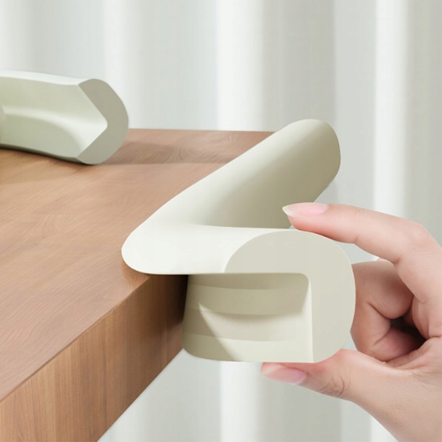 LISTWA ZABEZPIECZAJĄCA RANTY MEBLI PIANKA KREMOWA Marka inna marka