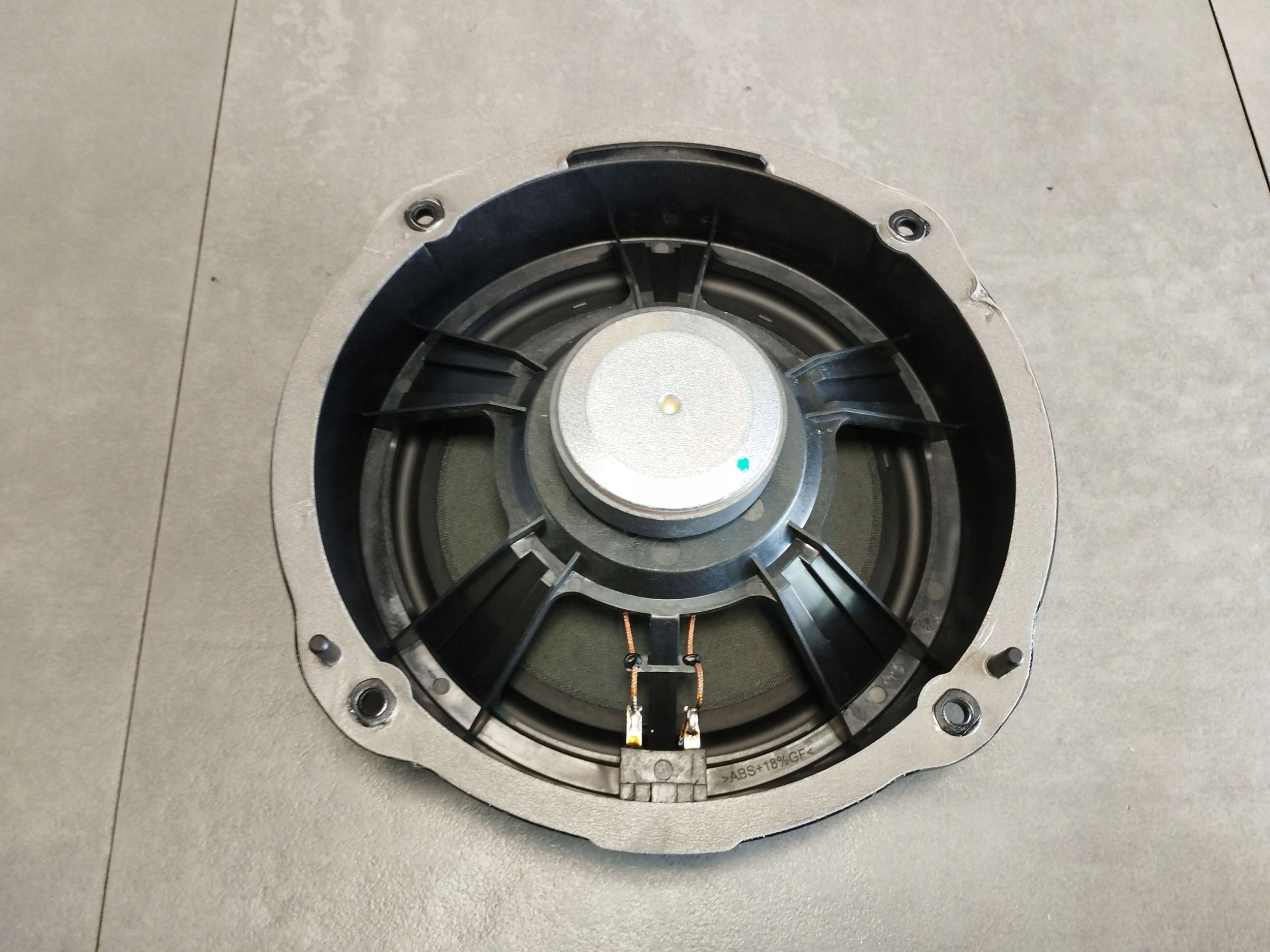 Cupra Formentor speaker door przednich 5FA035415