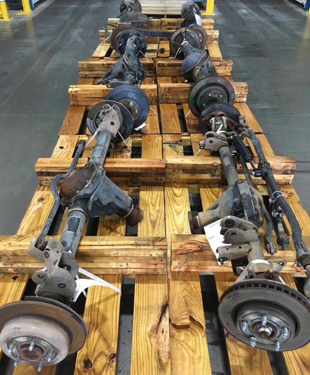 ENVOY BUICK RAINIER ПРИВОДНОЙ МОСТ ЗАДНИЙ ЗАДНИЙ 3.73