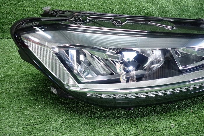 VW TOURAN FULL LED 15- reflektor right light right 5TB941036C