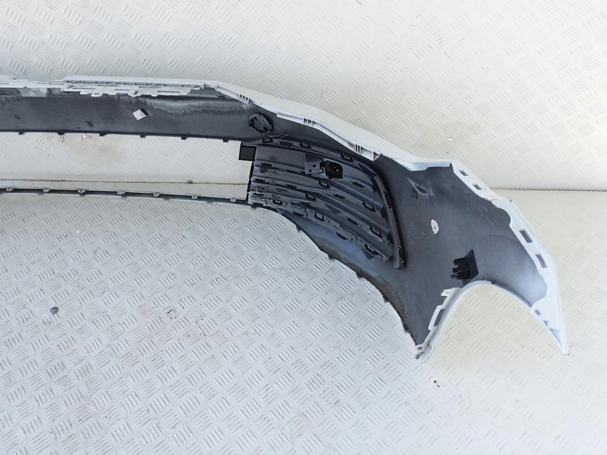 VW GOLF VIII 8 5H0 19- STOSSSTANGE VORNE