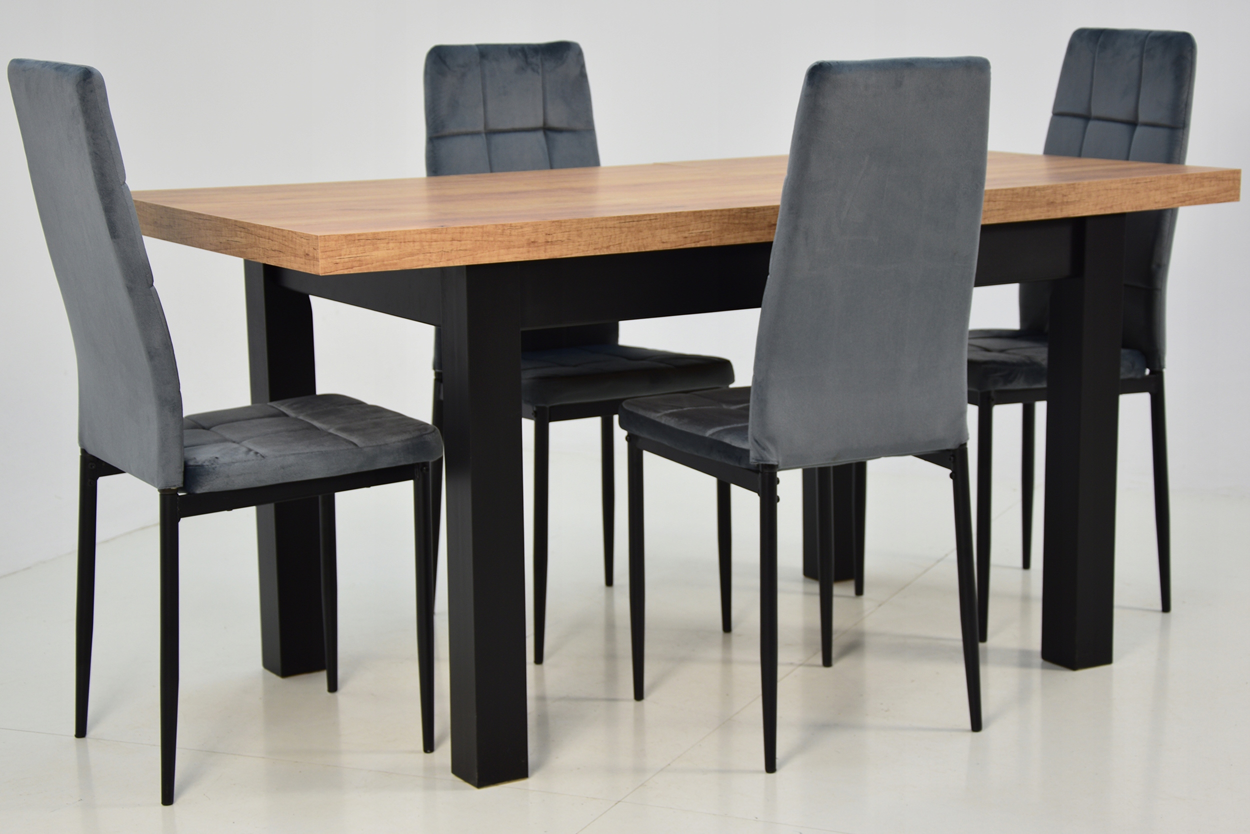 Mały zestaw STÓŁ rozkładany do 160cm z 4 krzesłami Marka Grande Meble