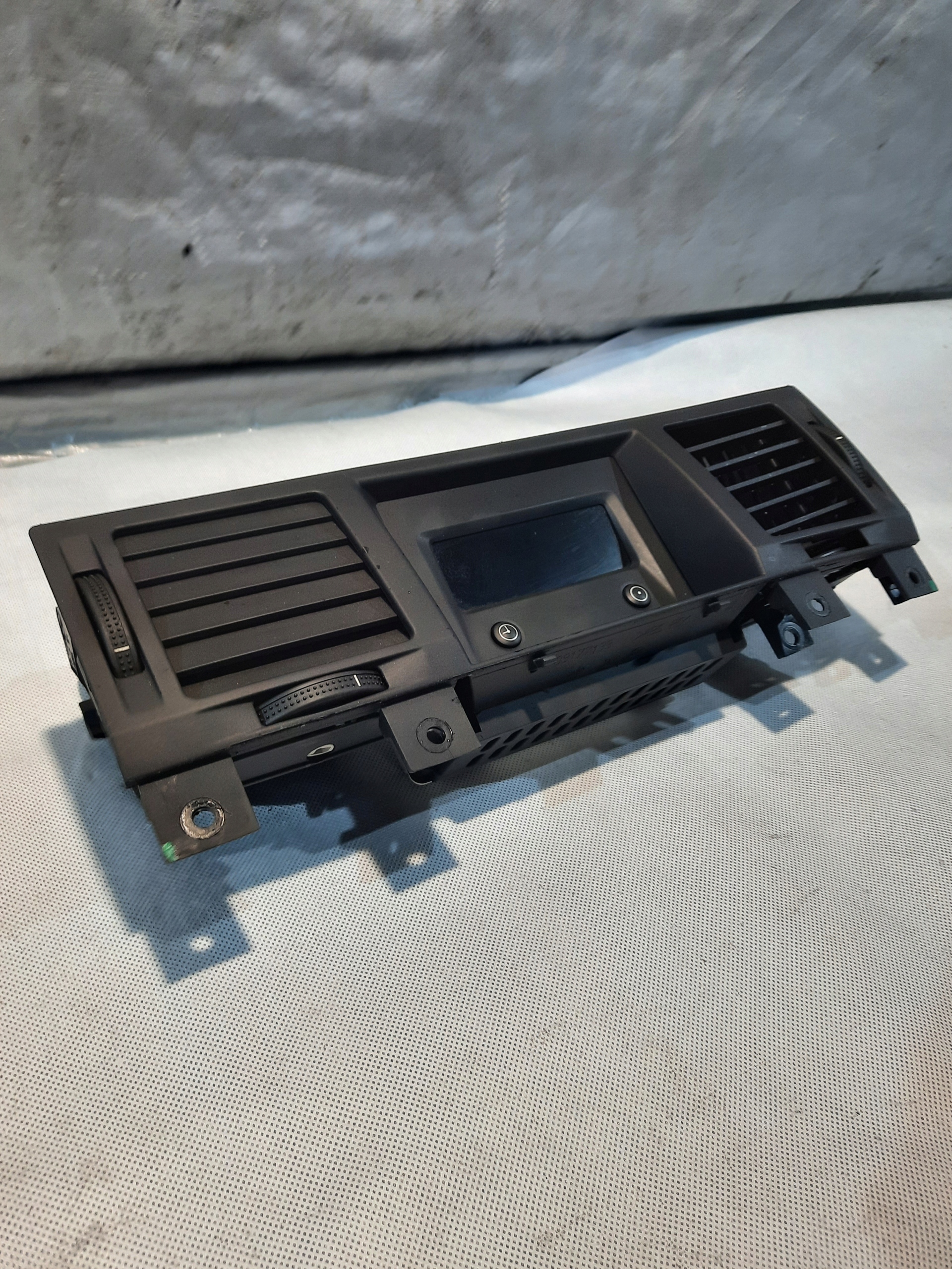 grid air conditioning devices central OPEL VECTRA C 09177133