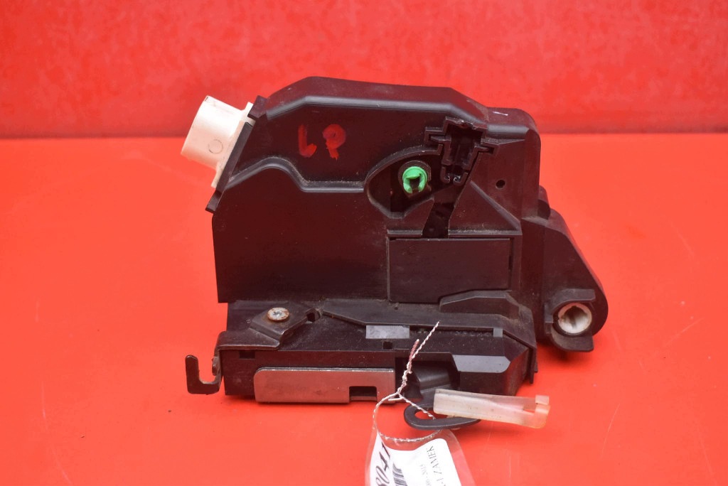 lock door left front front EU 0556768-09 MINI COOPER ONE R56 HB 06-15