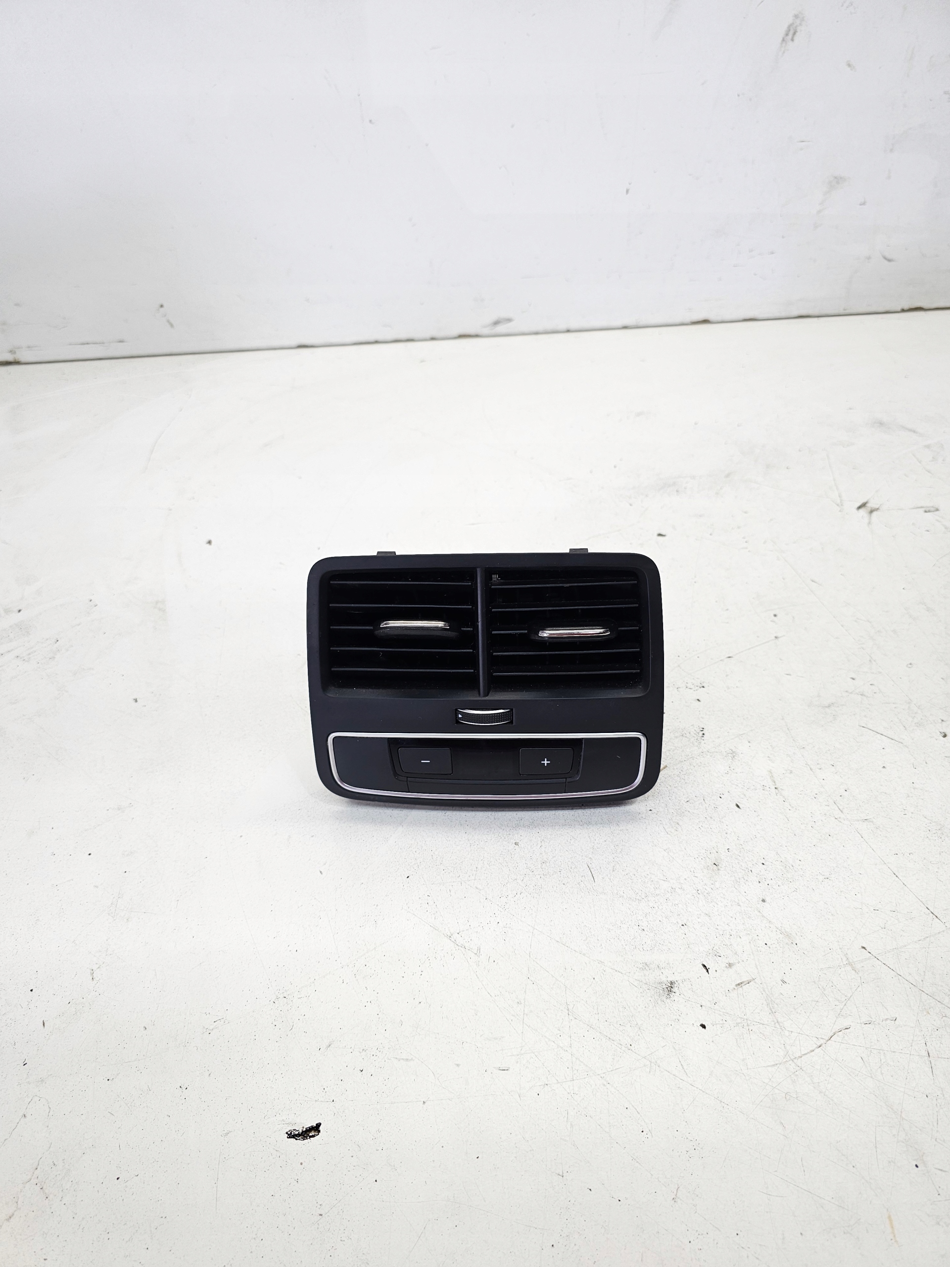 frame KRATKI air conditioning devices rear part AUDI A4 B9 A5 8W0819203B