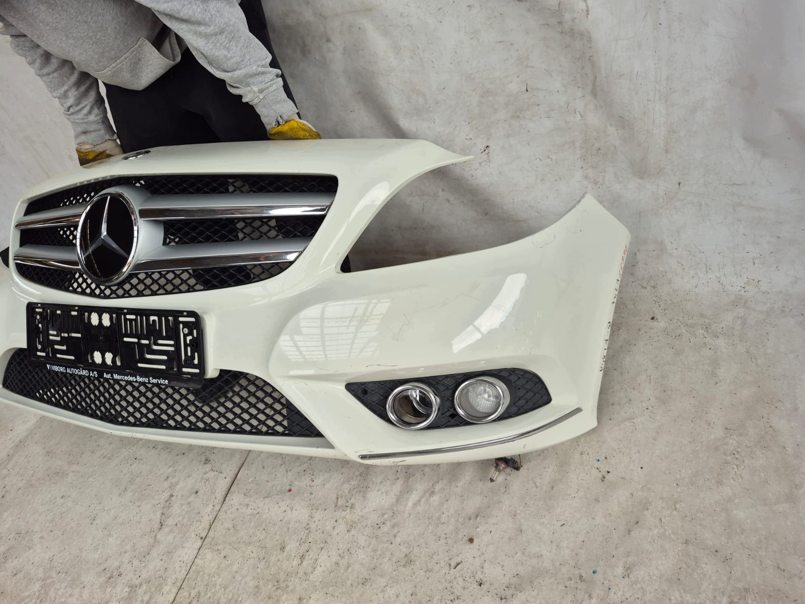MERCEDES B KLASA W246 11- bumper front front without DZIUR LAK.650