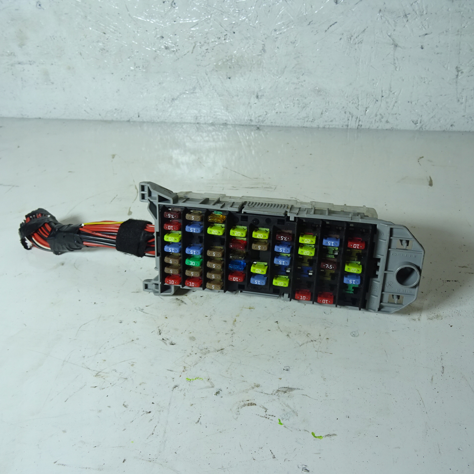 OPEL MERIVA A Module fusibles 93363136