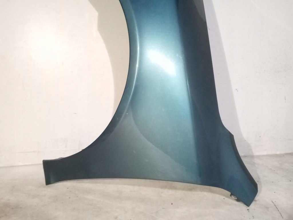Skoda Octavia II 2 fender left 9598