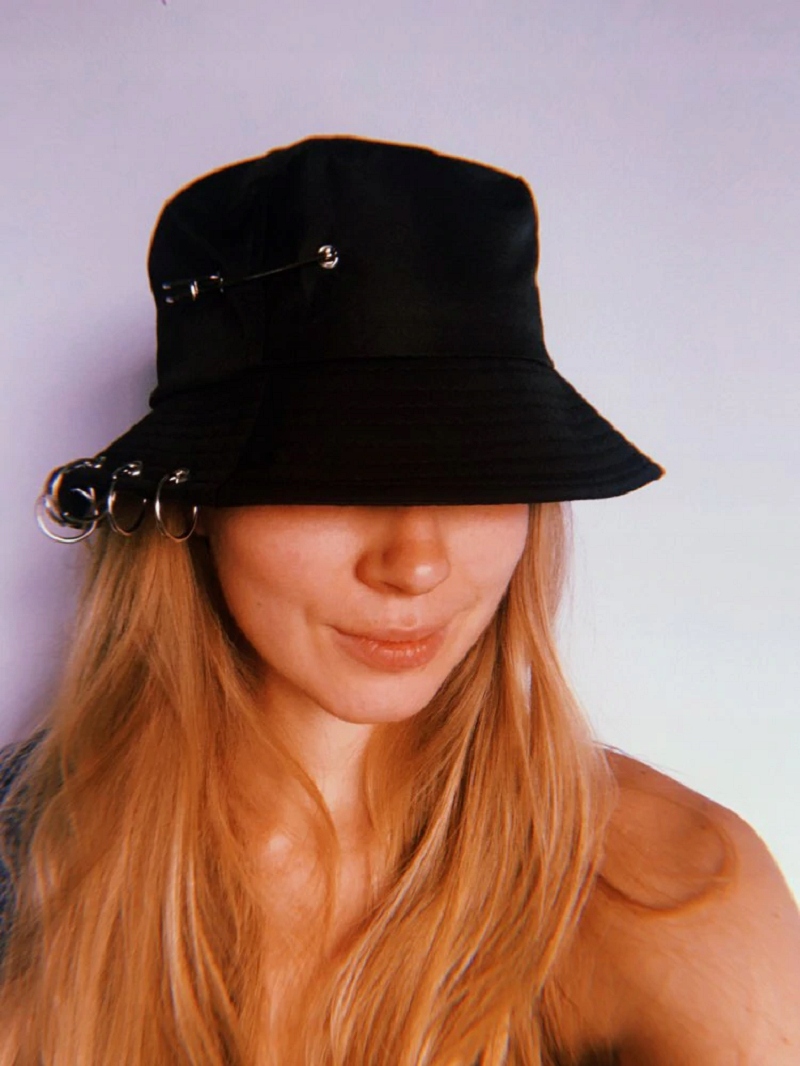 KAPELUSZ RYBACKI PUNK BUCKET HAT CZAPKA CZARNA AGRAFKA Marka inna