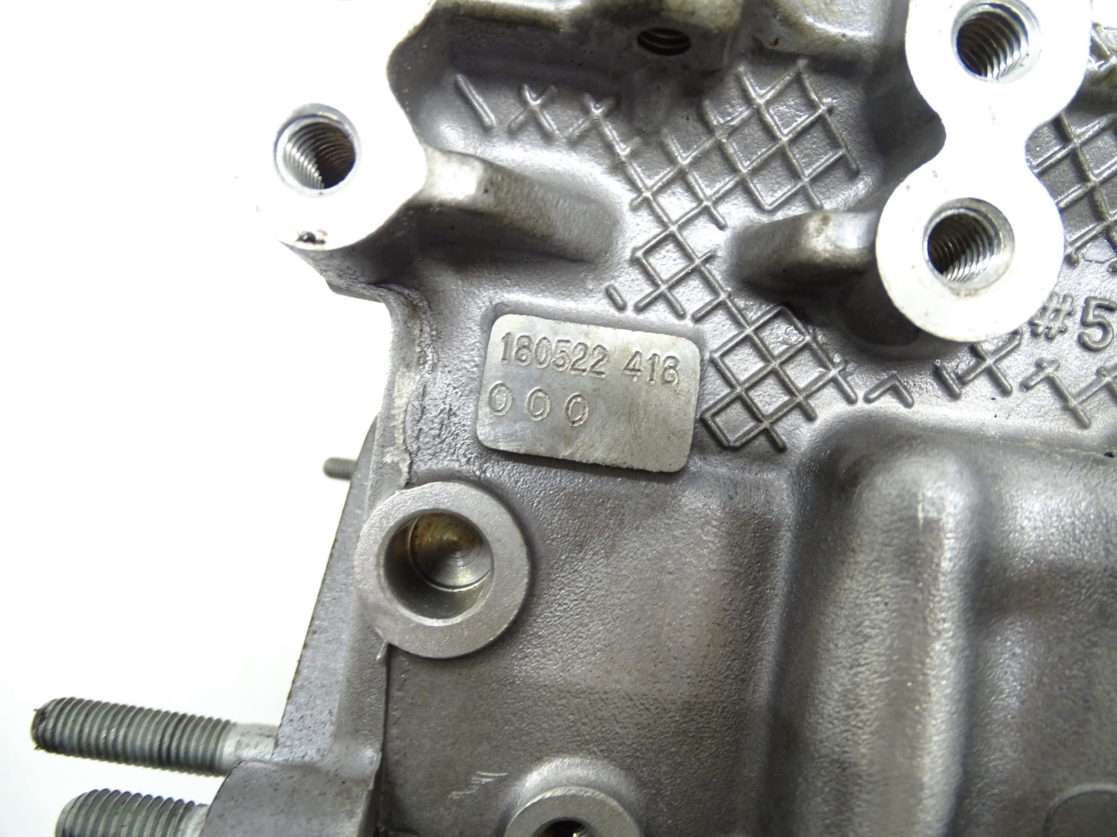 complete head. HYUNDAI I10 I20 I30 1.0 22111-04800 G3LA