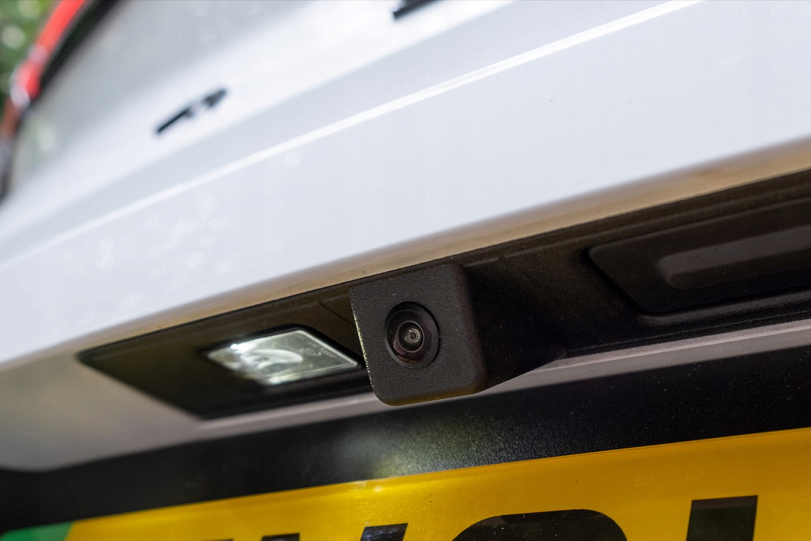 OPEL ASTRA J 2009-2015 KAMERA COFANIA Z LAMPĄ Marka inna