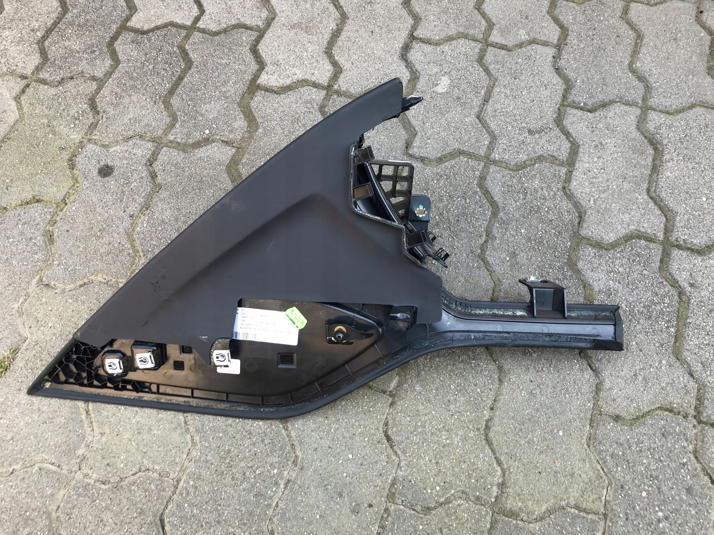 AUDI R8 5.2 plus cover plastic left side TUNELU 4S1858970E
