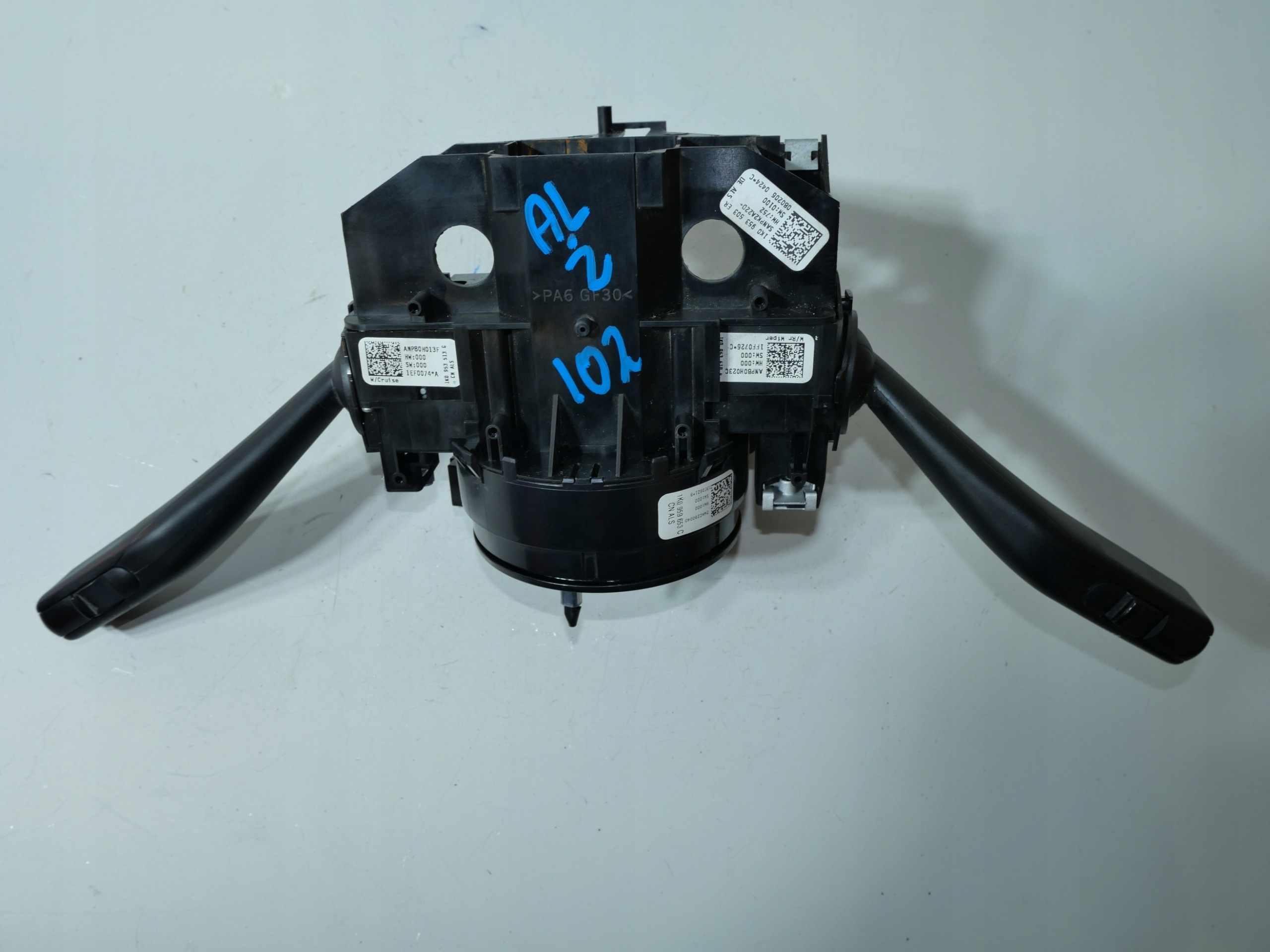 steering wheel levers and controls ring VW GOLF V 1K0953513G