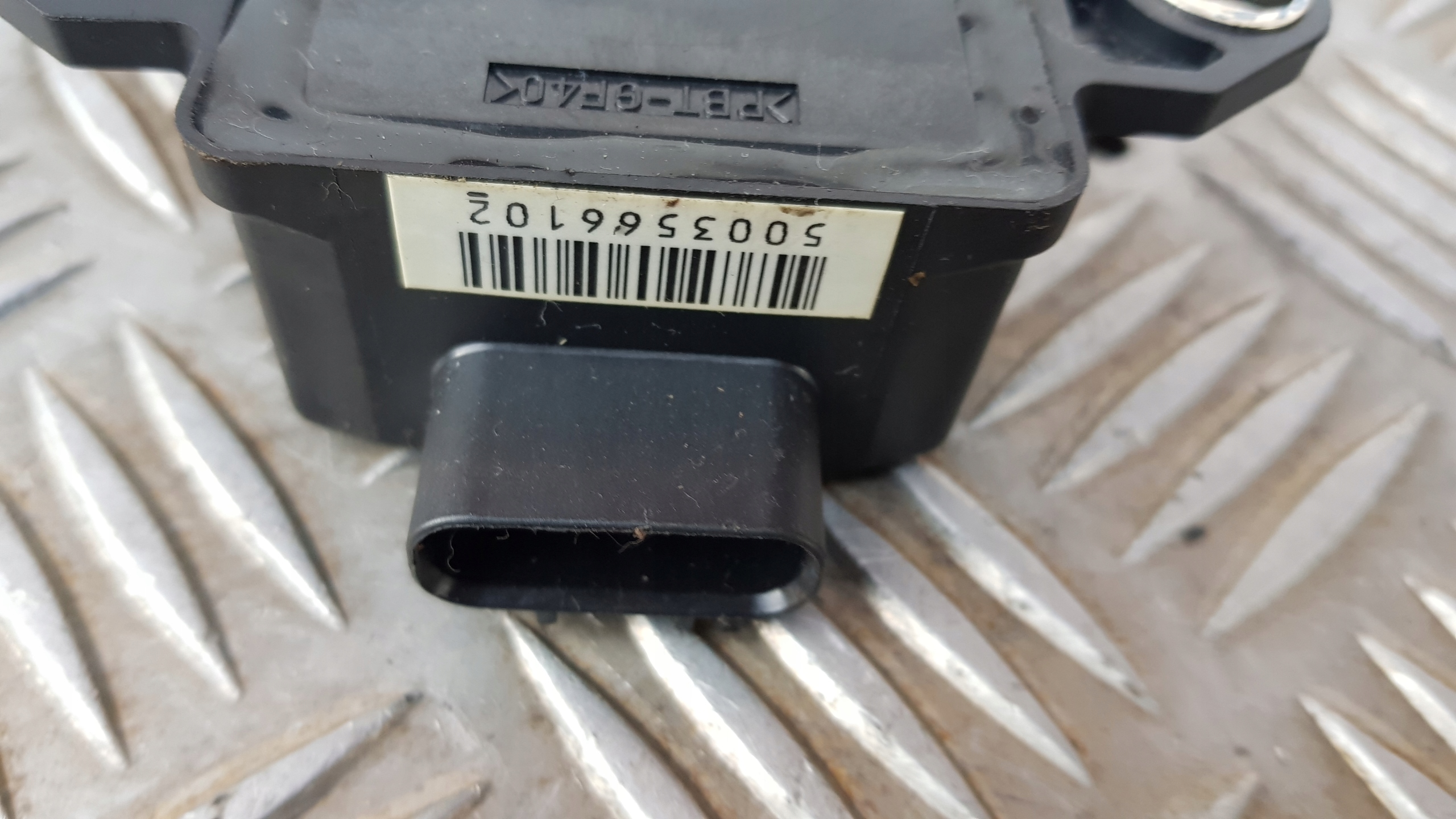 TOYOTA YARIS II module sensor ESP 89183-60020