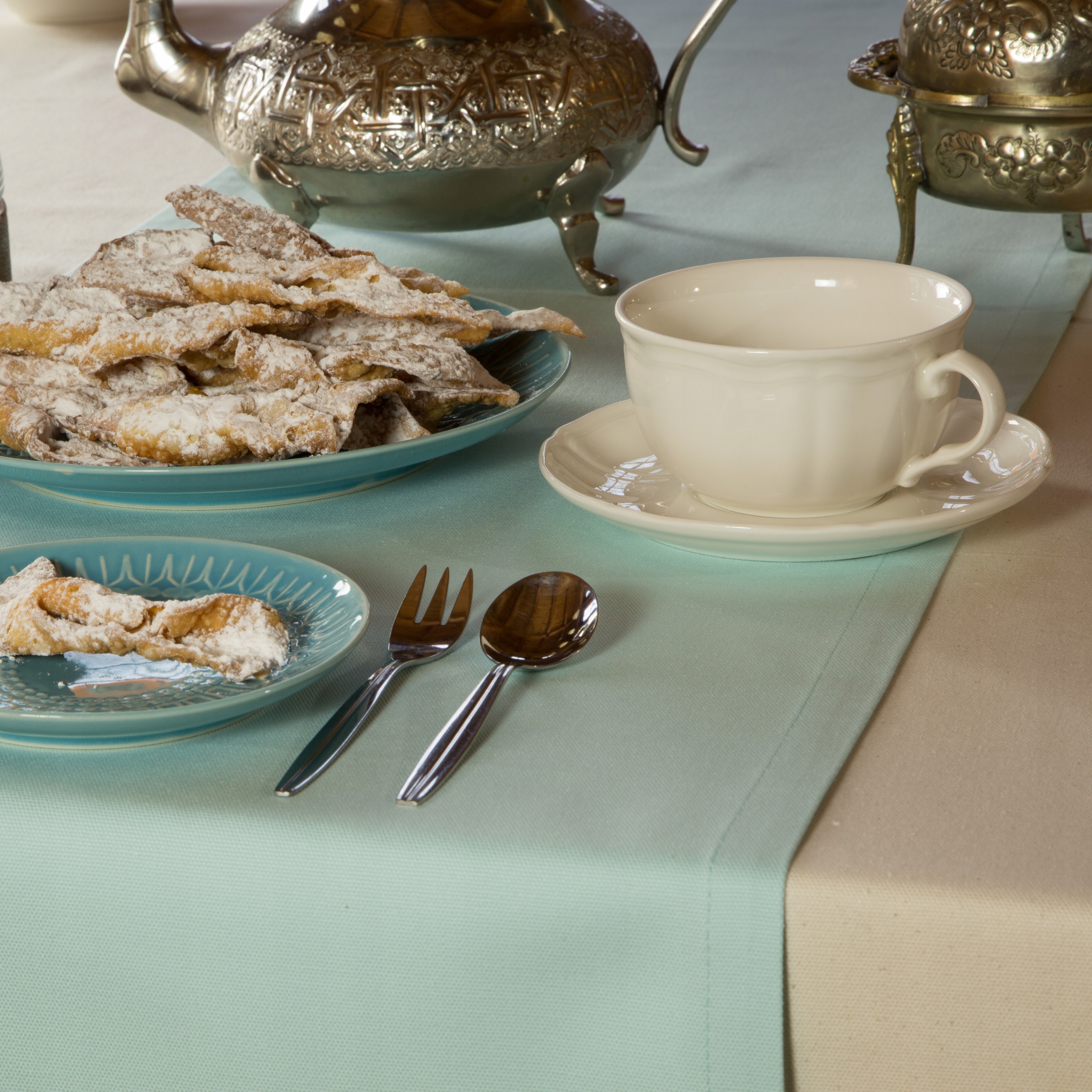 

Bieżnik na stół Miętowy Lukarna