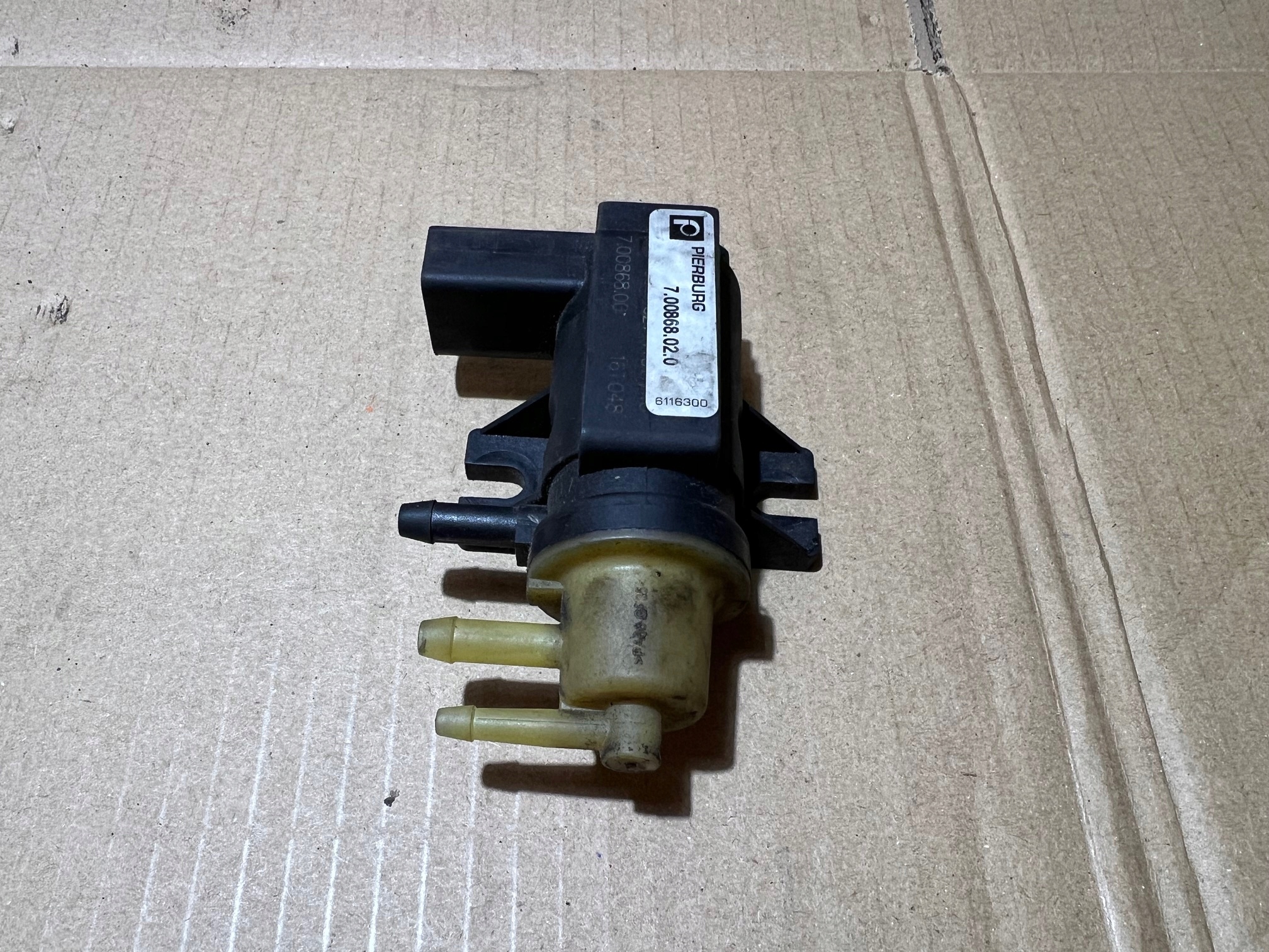 AUDI snímač podtlakové 700868020