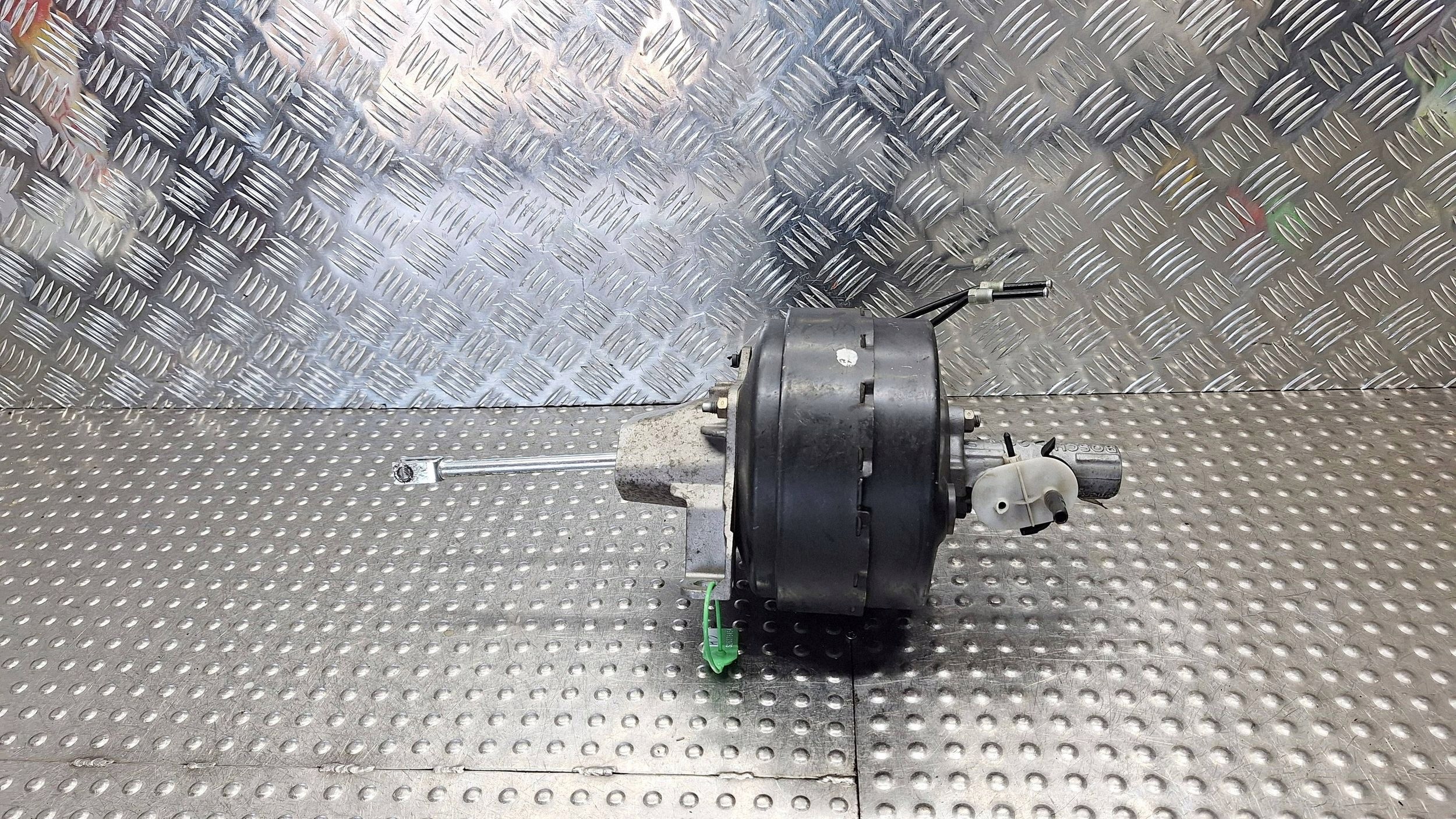 Servo Servo frein 0018671V001 SMART FORTWO 450