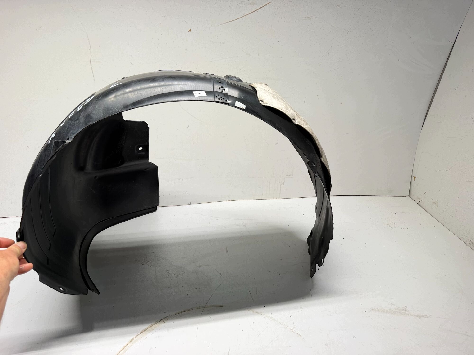 mudguard left front KIA XCEED X-CEED 86813-J7CA0