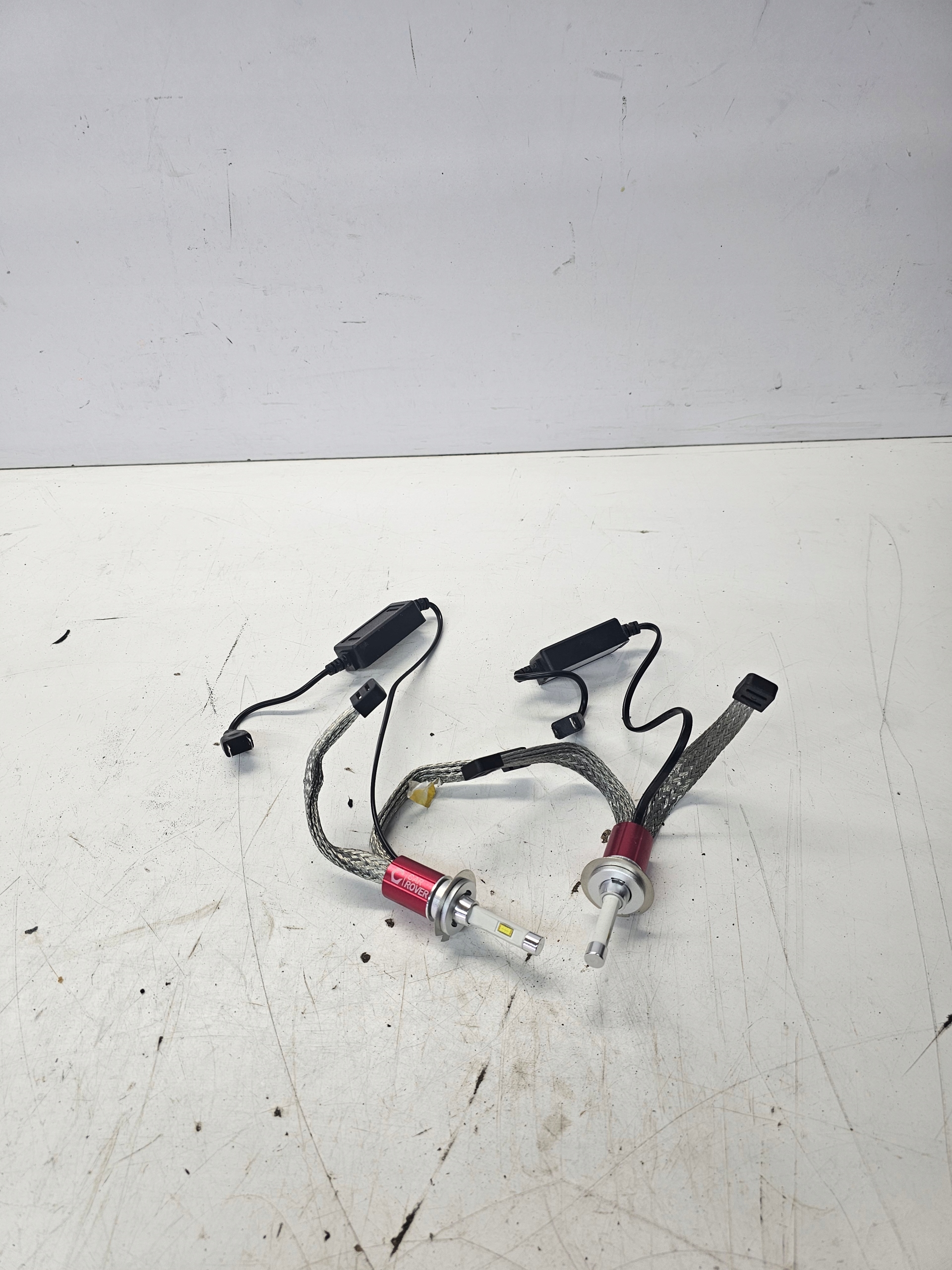 a bulb ZAROWKI LED H7 AUDI VW SEAT SKODA 18EX0102