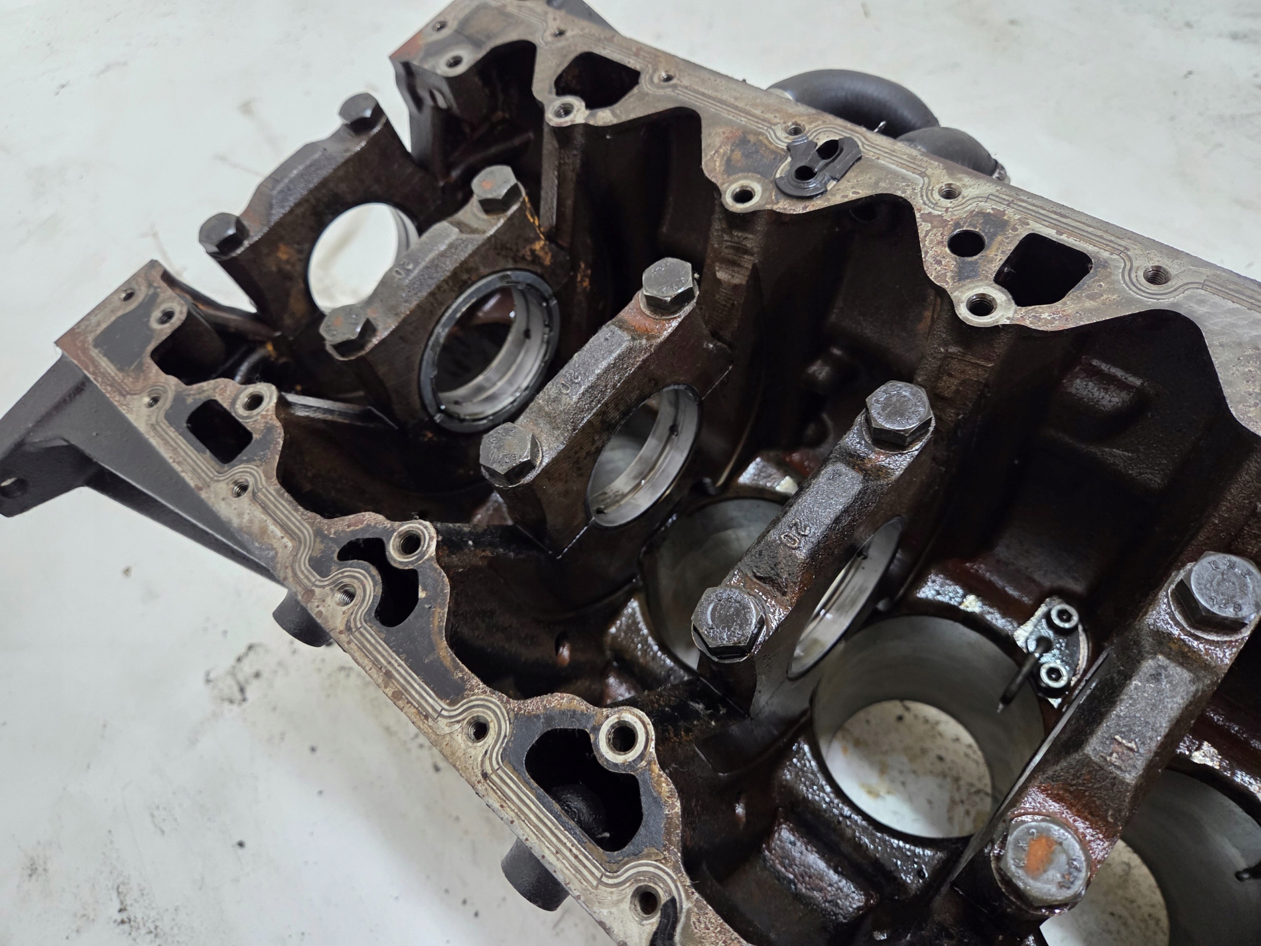 BLOK Motore BMW E60 3.0 D OE 7788546