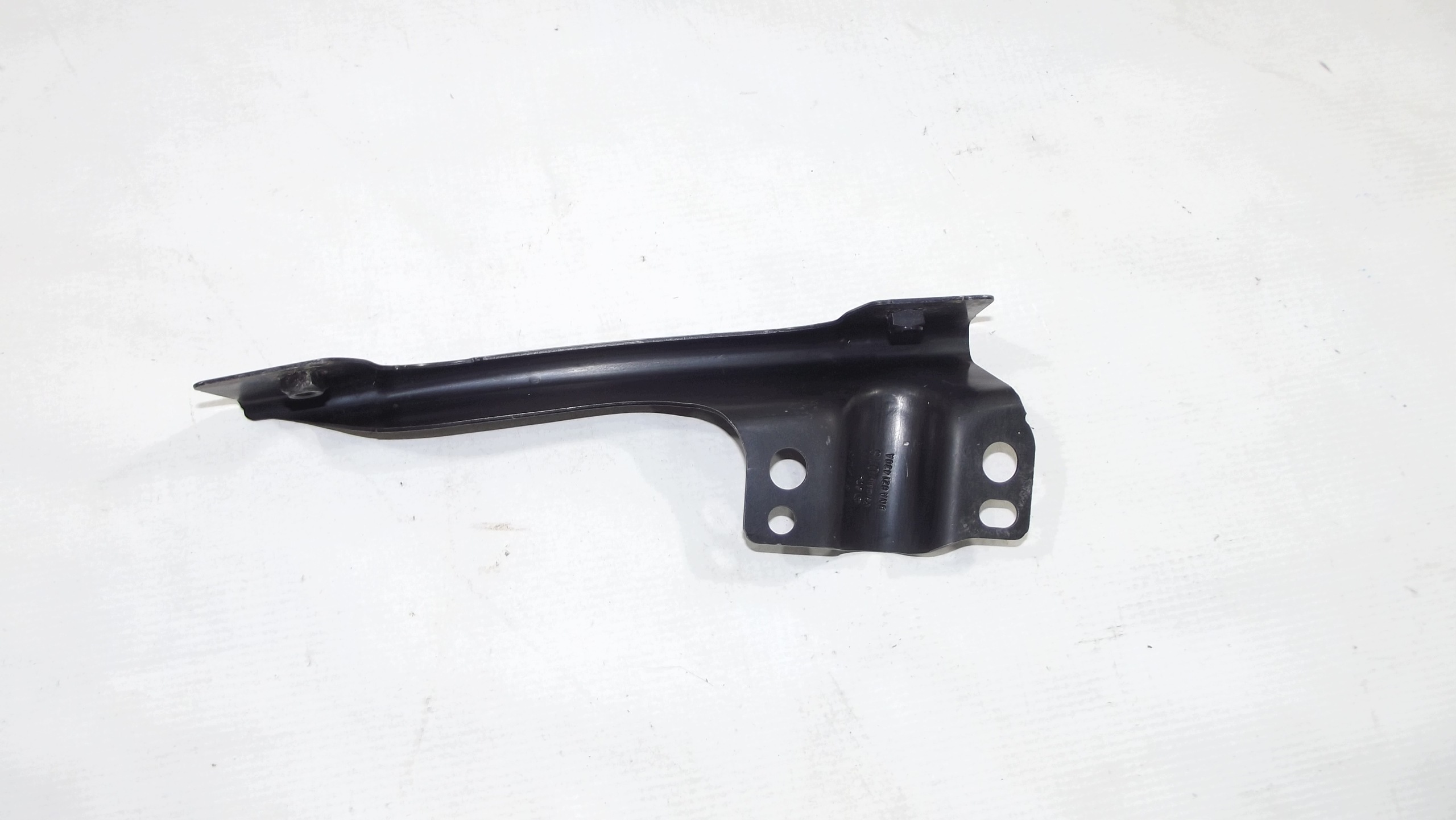 VW Tiguan II Console Support plaque Aile Droite Avant 5NA821430A