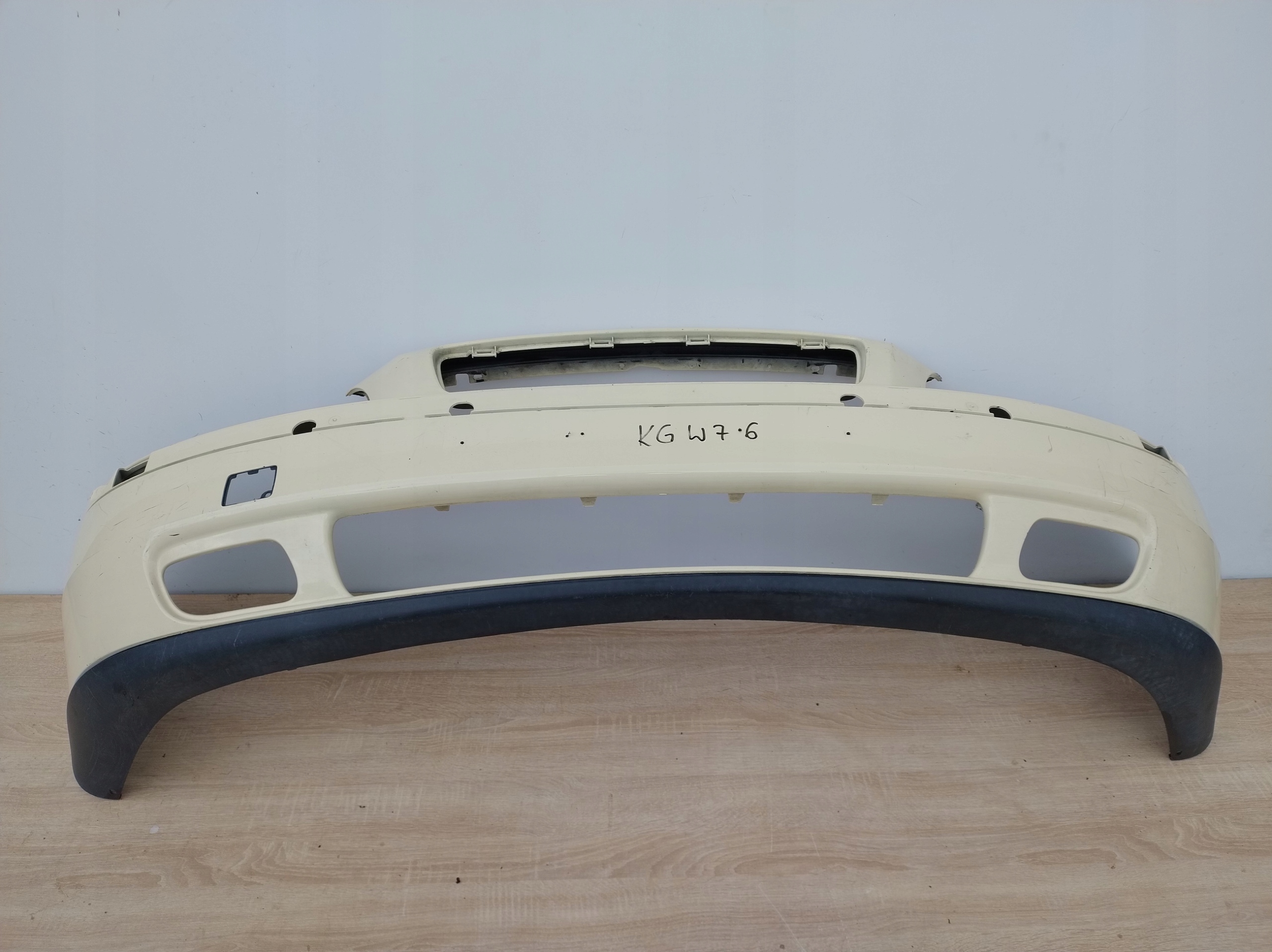 VOLVO V70 2000-2005 ROK bumper front 09484238 KGW76