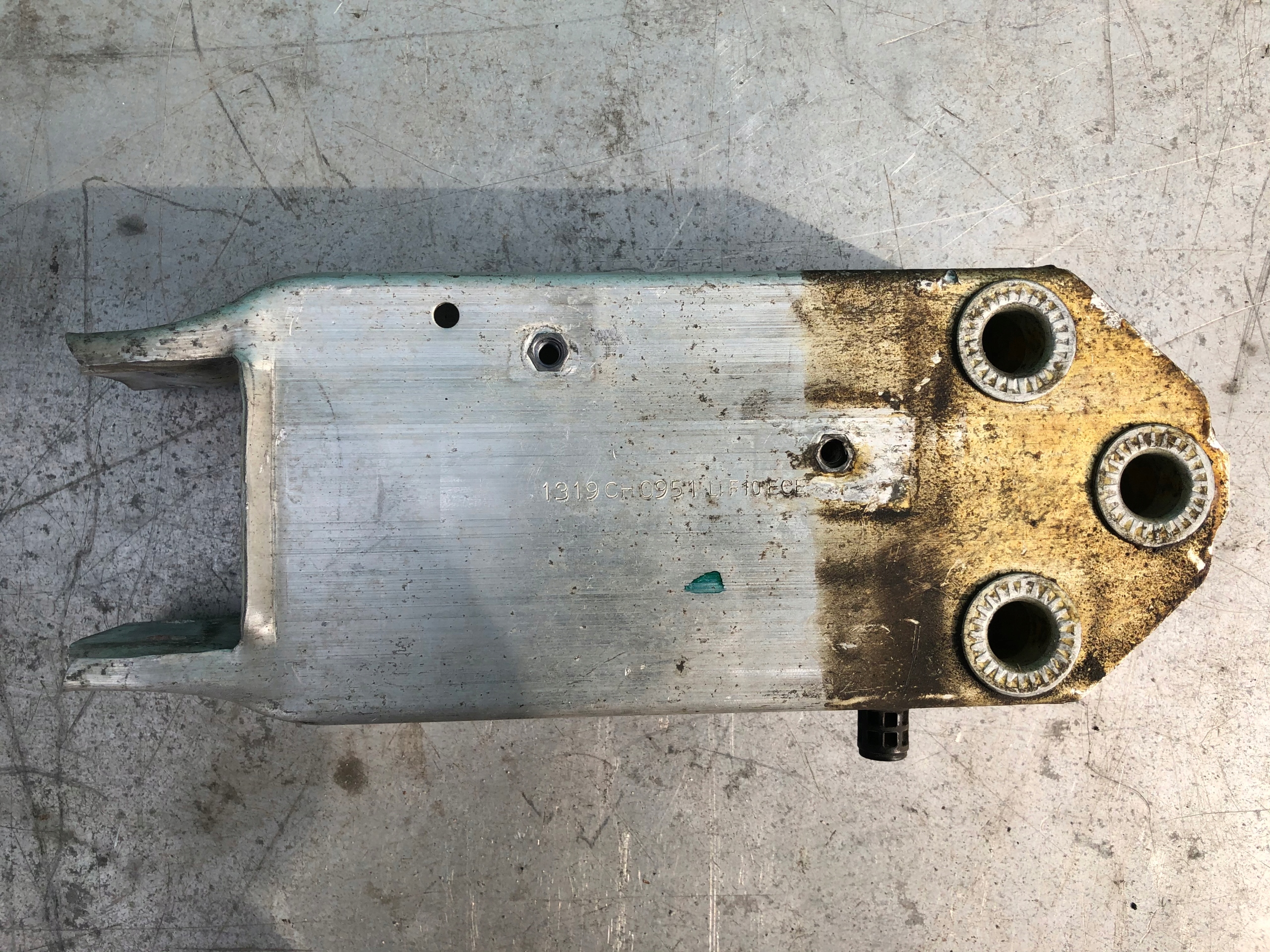 BMW F10 F11 WSPORNIK LEWA STREFA ZGNIOTU BELKI