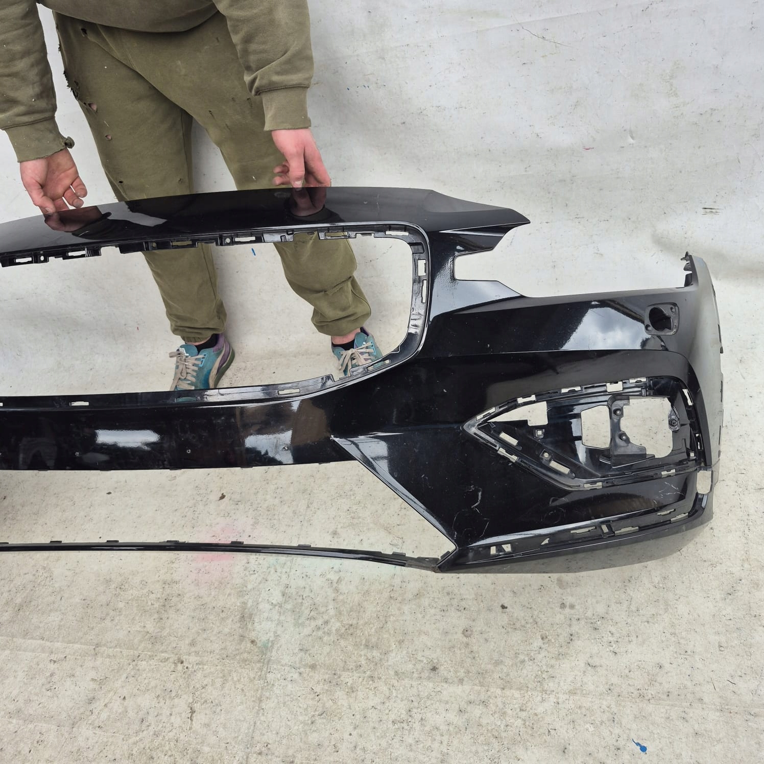 VOLVO V60 II CROSS COUNTRY 18- bumper front front PDC SPR 31690589