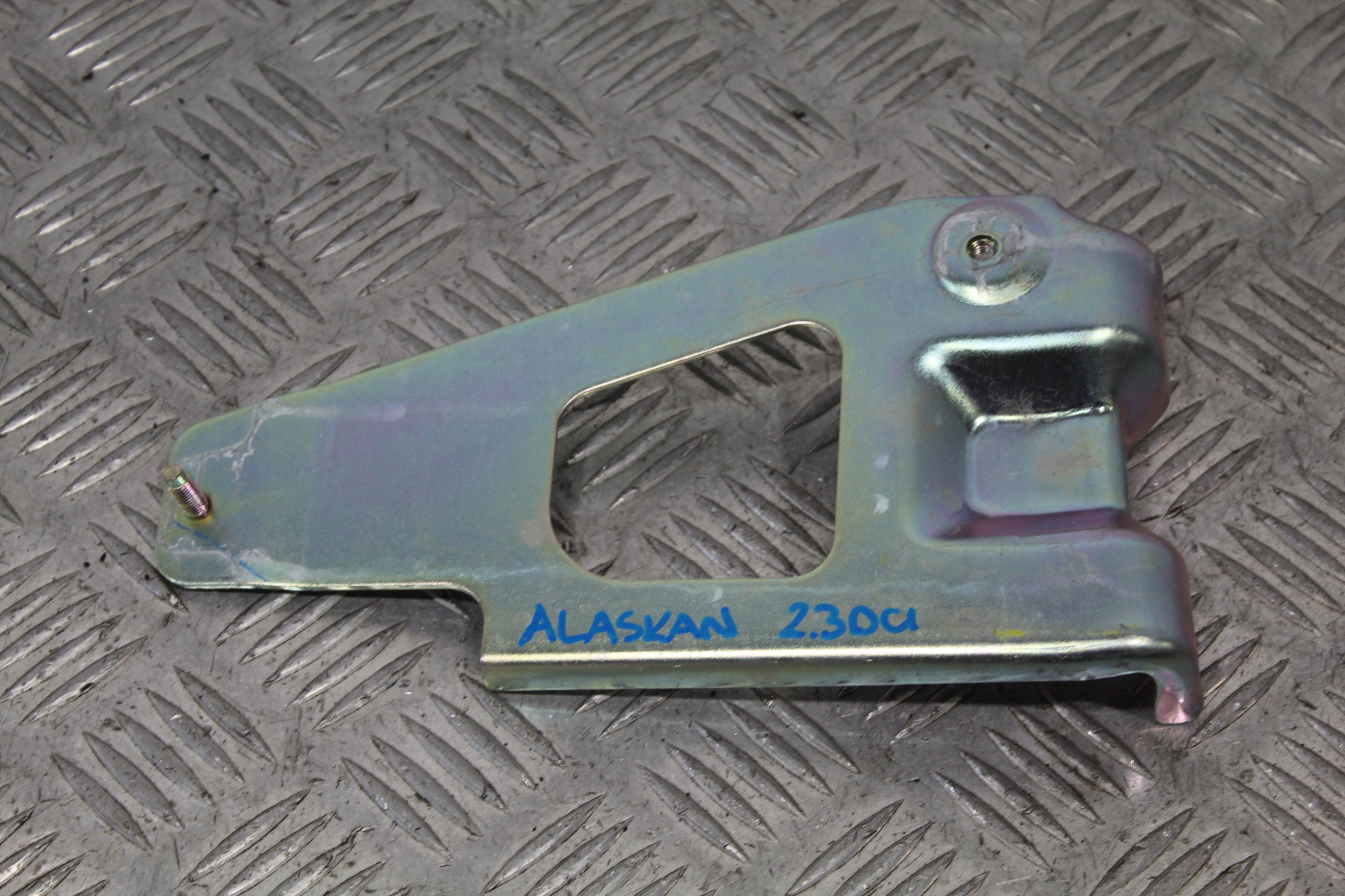 STÜTZE HALTER HALTER RENAULT ALASKAN