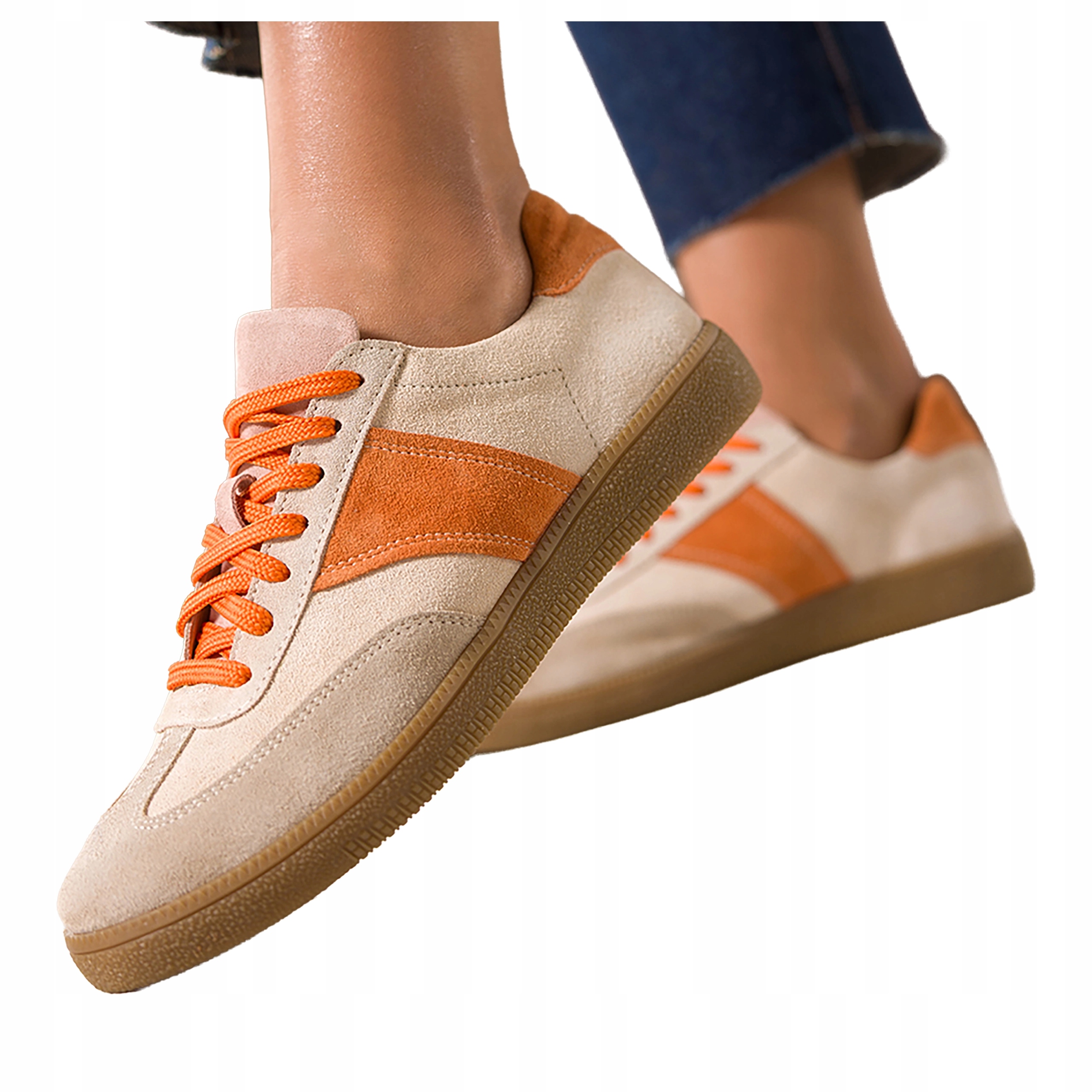 Béžové dámské semišové sportovní tenisky se šněrováním, ploché, kožené, velikost 40