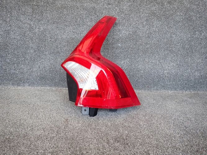 VOLVO V60 LED LIFT 10- light right rear rear part