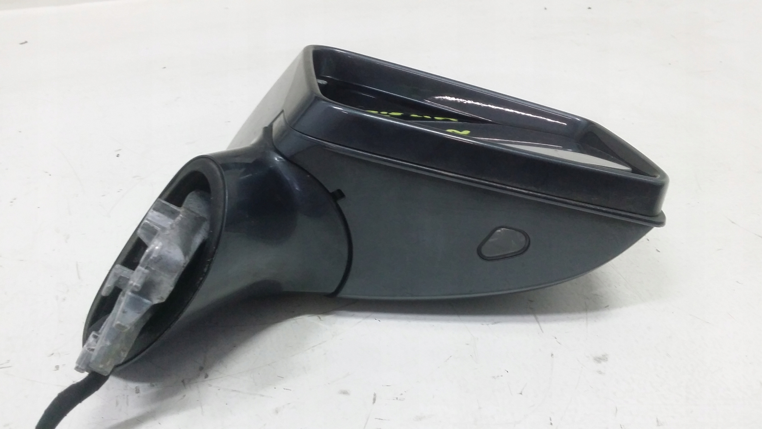 MERCEDES CLS W218 LIFT LUSTERKO PRAWE 10+8 PIN 755 Typ samochodu Samochody osobowe