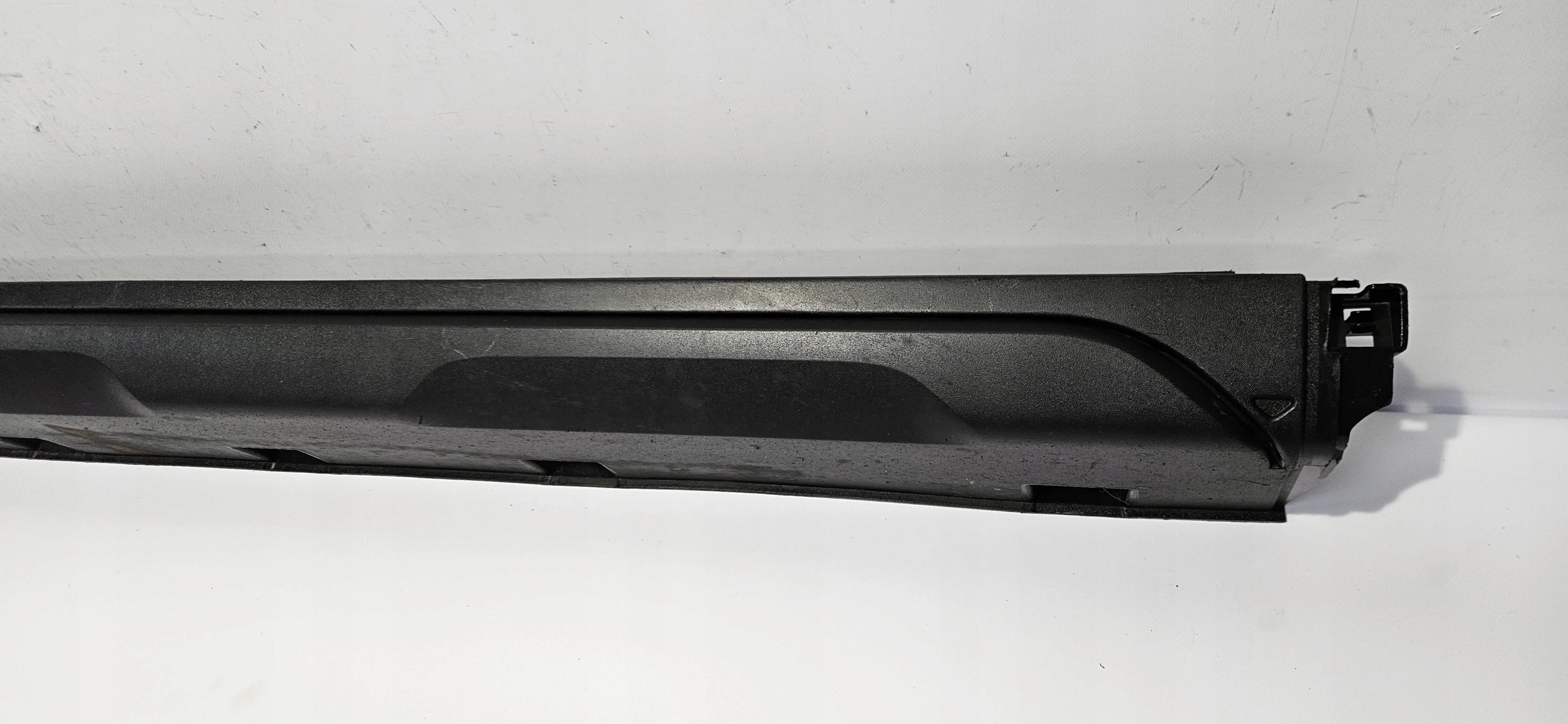 moulding threshold threshold right DACIA DUSTER II 17- original 764260493R