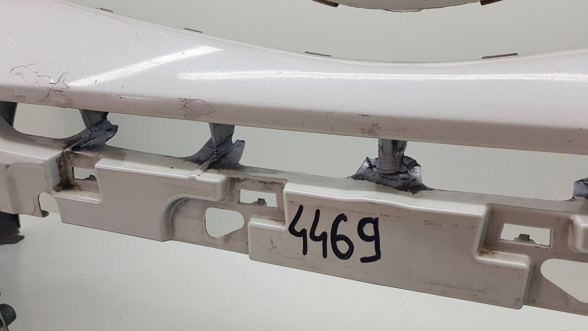 TOYOTA PRIUS + plus LIFT 2015 - bumper front TSOP6B445BFR