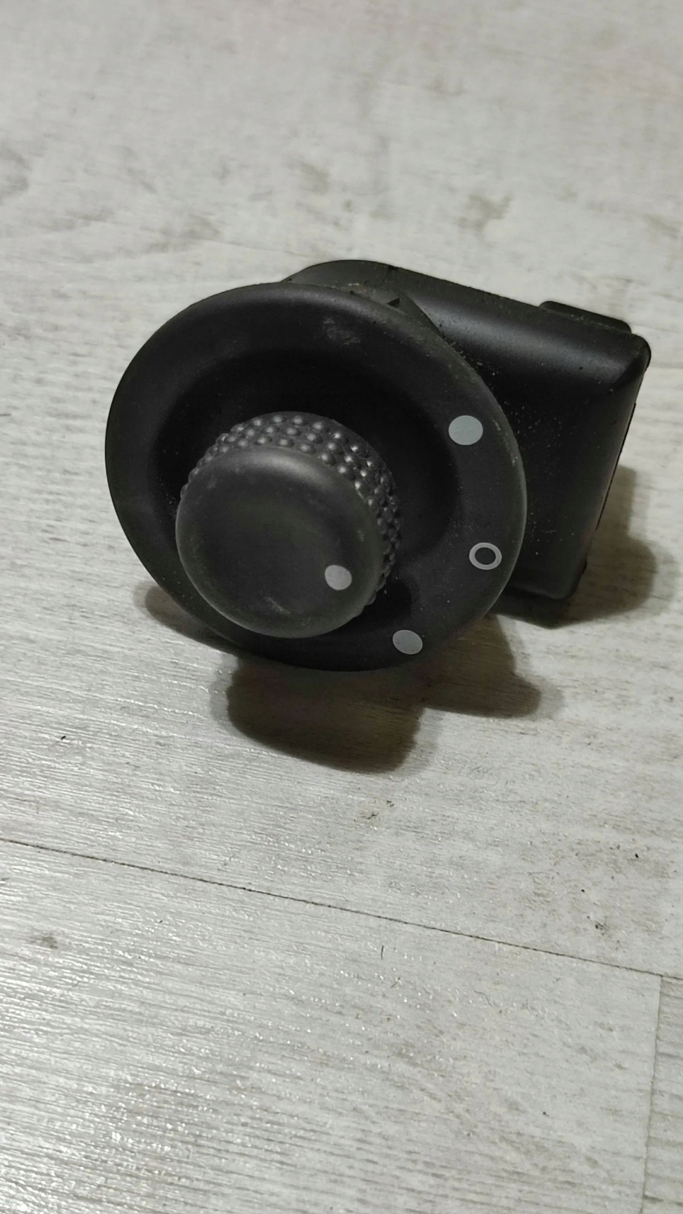 Dacia Duster II 2018 Panele of control mirror control switch