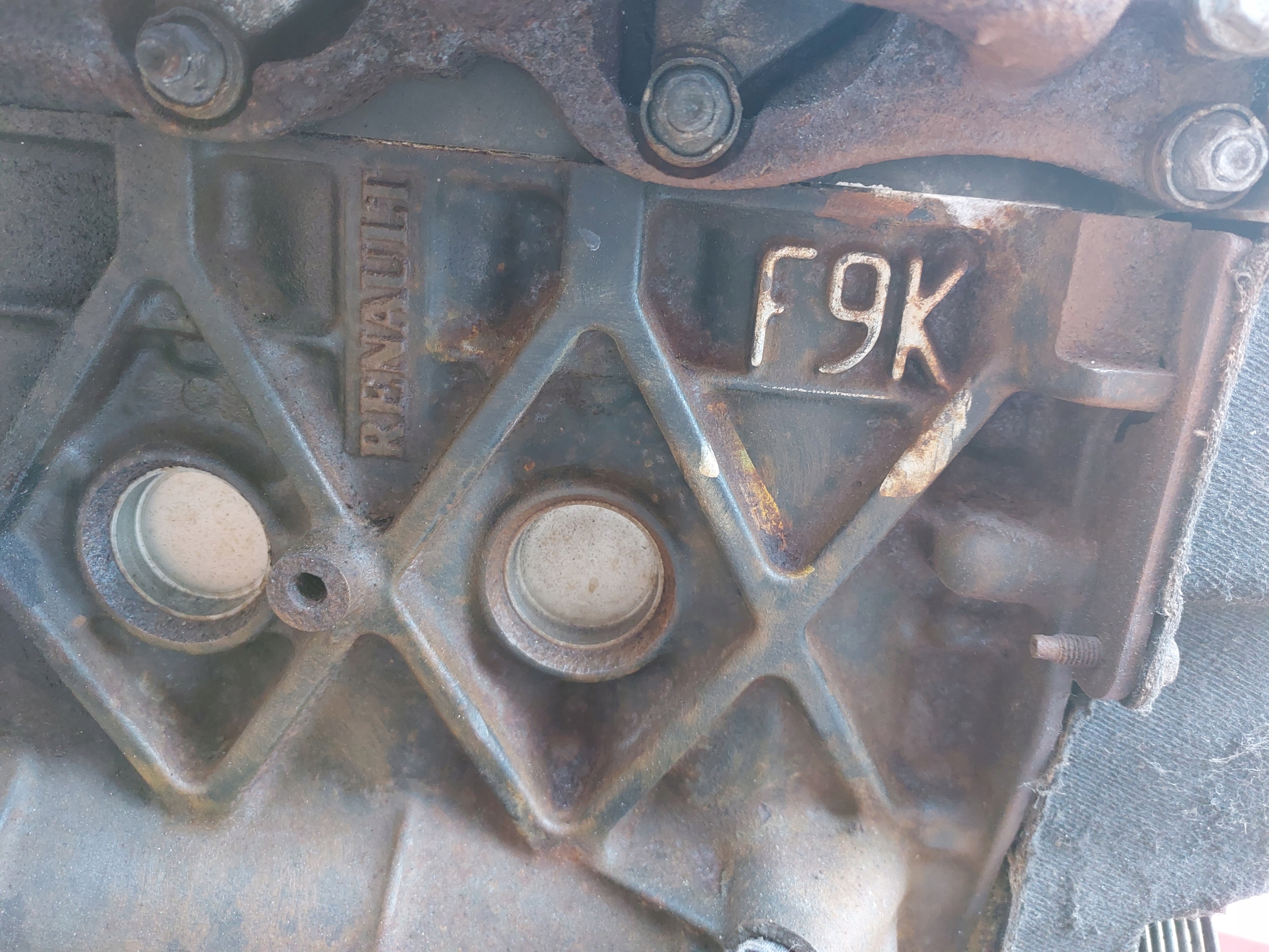 engine OPEL VOVARO 1.9 CDTI 03r F7Q760